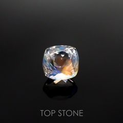レインボームーンストーン(宝石名アンデシン・ラブラドライト) マダガスカル産 0.48ct 識別済[210611272]4.6×4.5mm前後