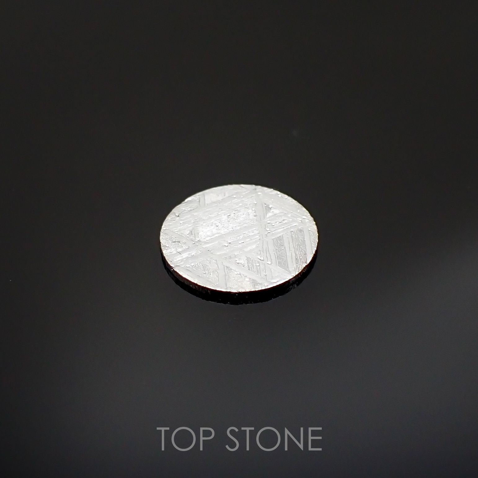 ムオニナルスタ隕石 発見地：スウェーデン 1.74ct[220616117]10x10mm前後