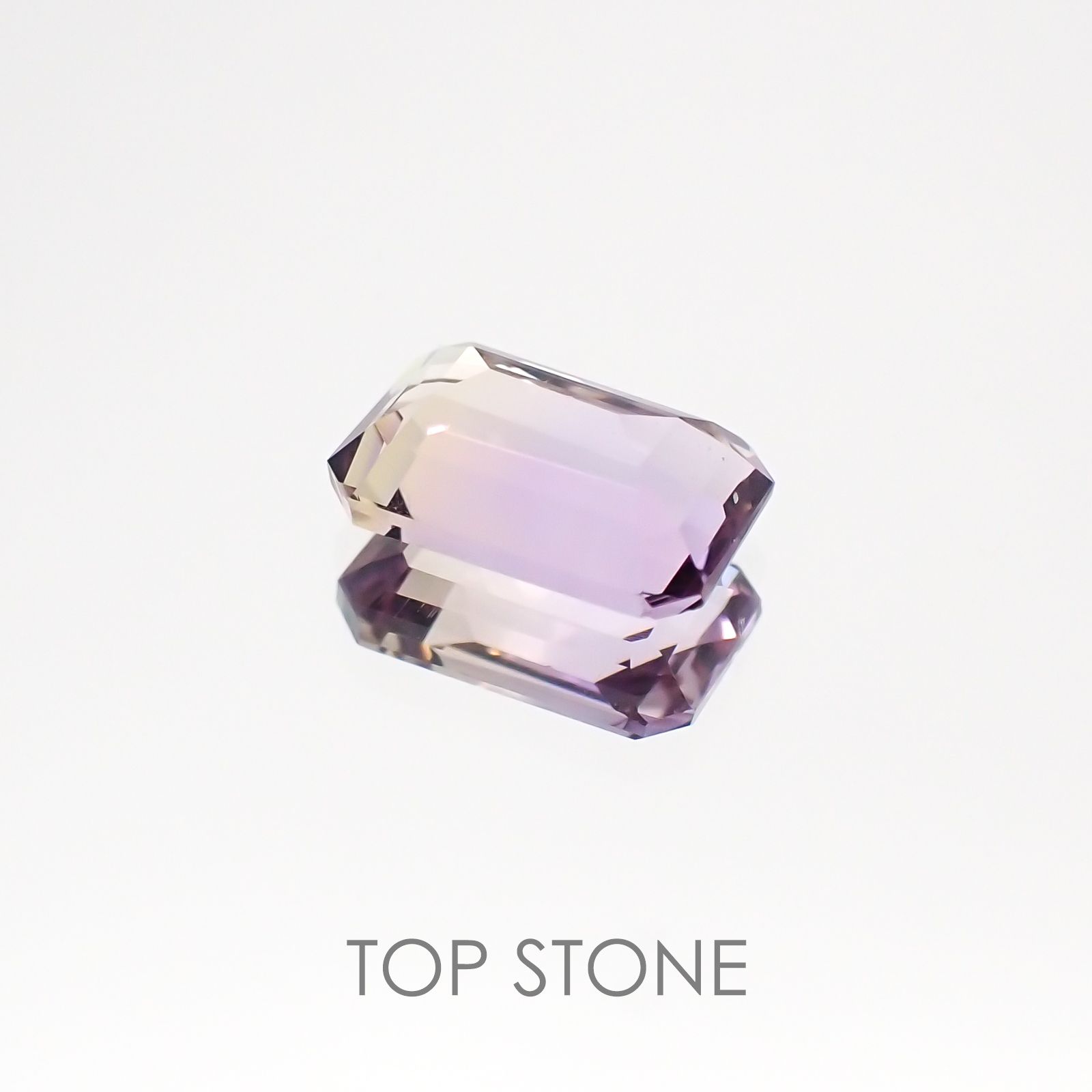 アメトリン ブラジル産 ルース 0.94ct[21038381]7.7×5mm前後