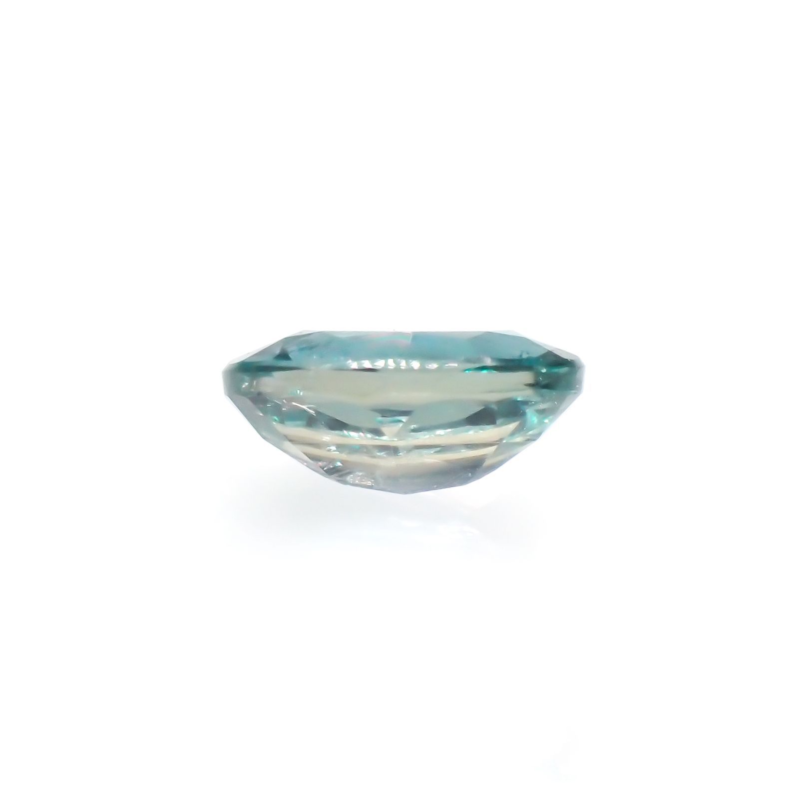 アレキサンドライト(宝石名アレキサンドライト)ブラジル産/EmeraldMains社製 0.176ct ソ付(彩珠)[220113819]3.9x2.8mm前後