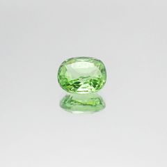 ミントガーネット(宝石名グリーン グロッシュラー・ガーネット)タンザニア産 1.09ct 識別済[230522254]6.4x5.6mm前後