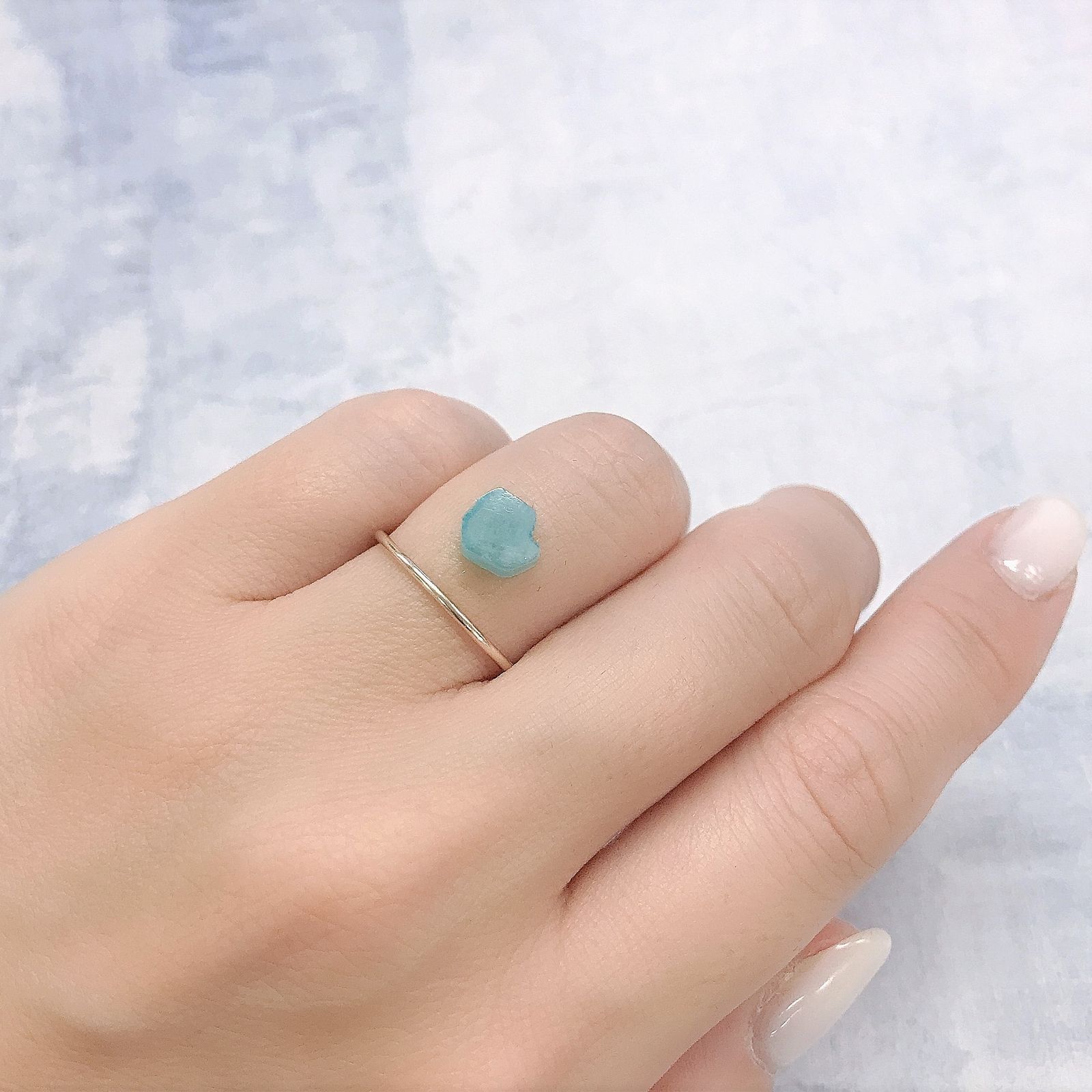 パライバトルマリン 原石スライス ブラジル・パライバ州バターリャ鉱山産 1.55ct[220616496]6.8x7.1mm前後