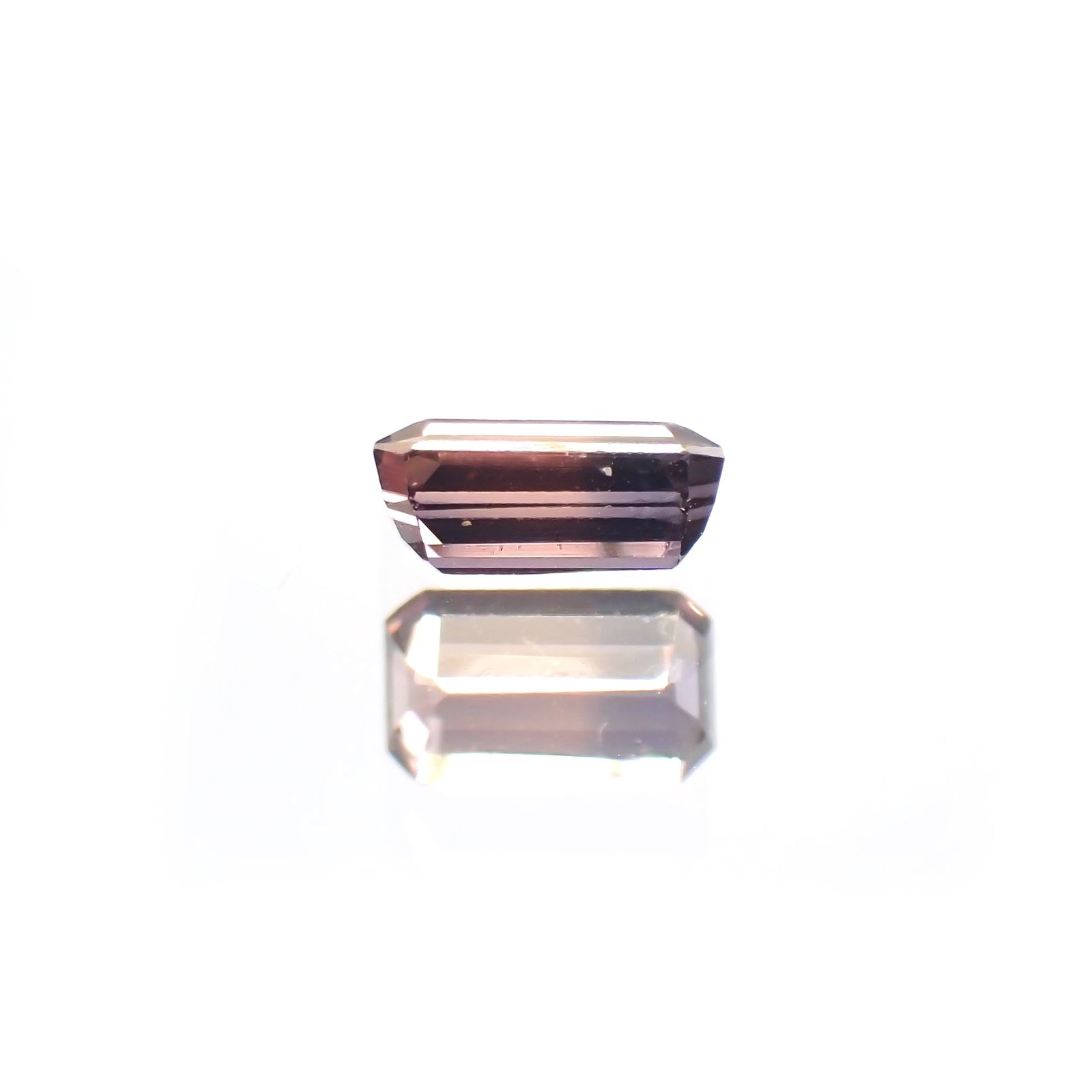 バイカラーサファイア(宝石名バイカラー・サファイア) マダガスカル/タンザニア産 0.23ct 識別済[210812498]4.2×2.5mm前後