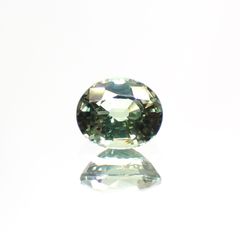 アレキサンドライト(宝石名アレキサンドライト) マダガスカル産 0.309ct ソ付(彩珠/CGL）[20106993]4.2×3.5mm前後