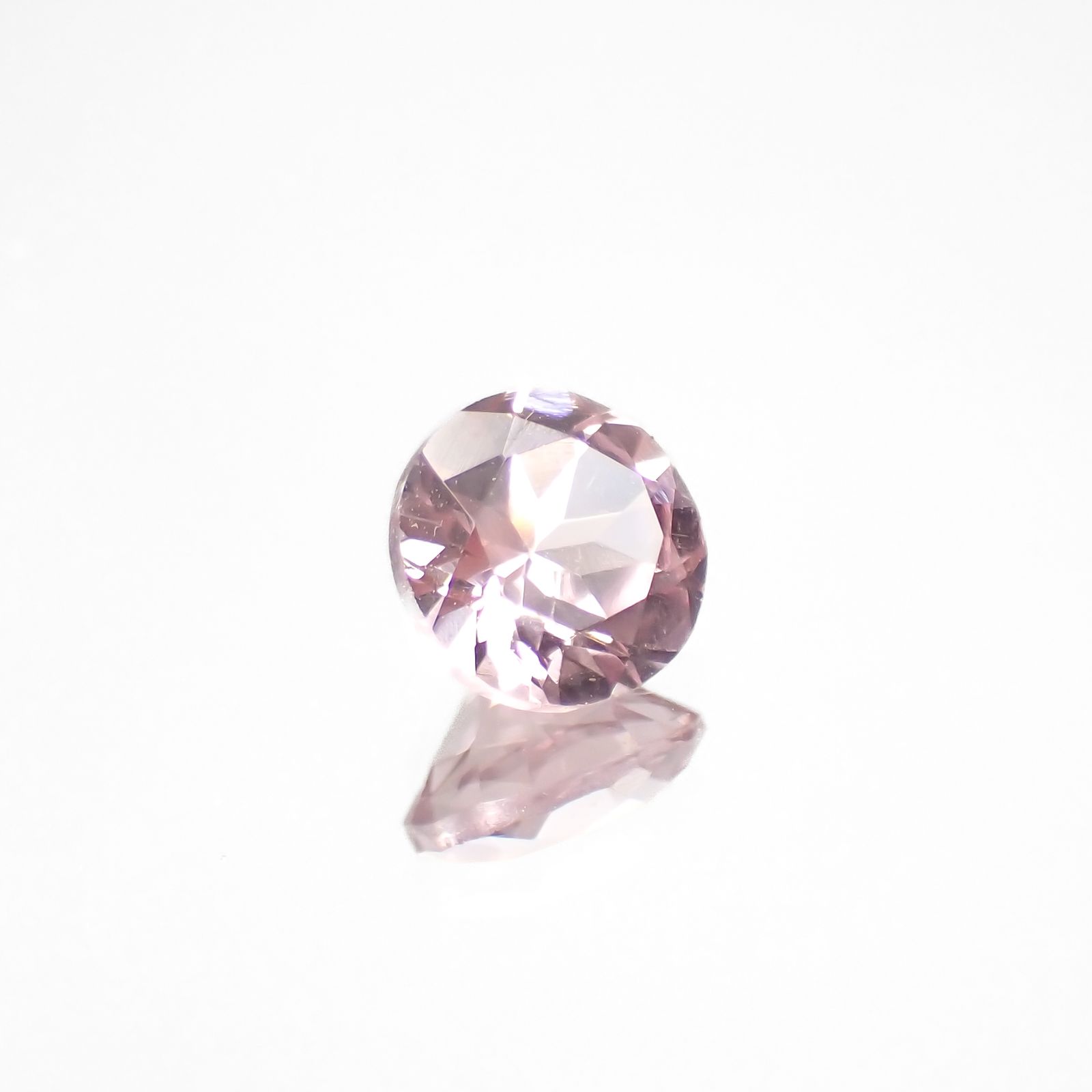 ドラゴンガーネット タンザニア産 0.51ct[230421461]4.6x4.6mm前後