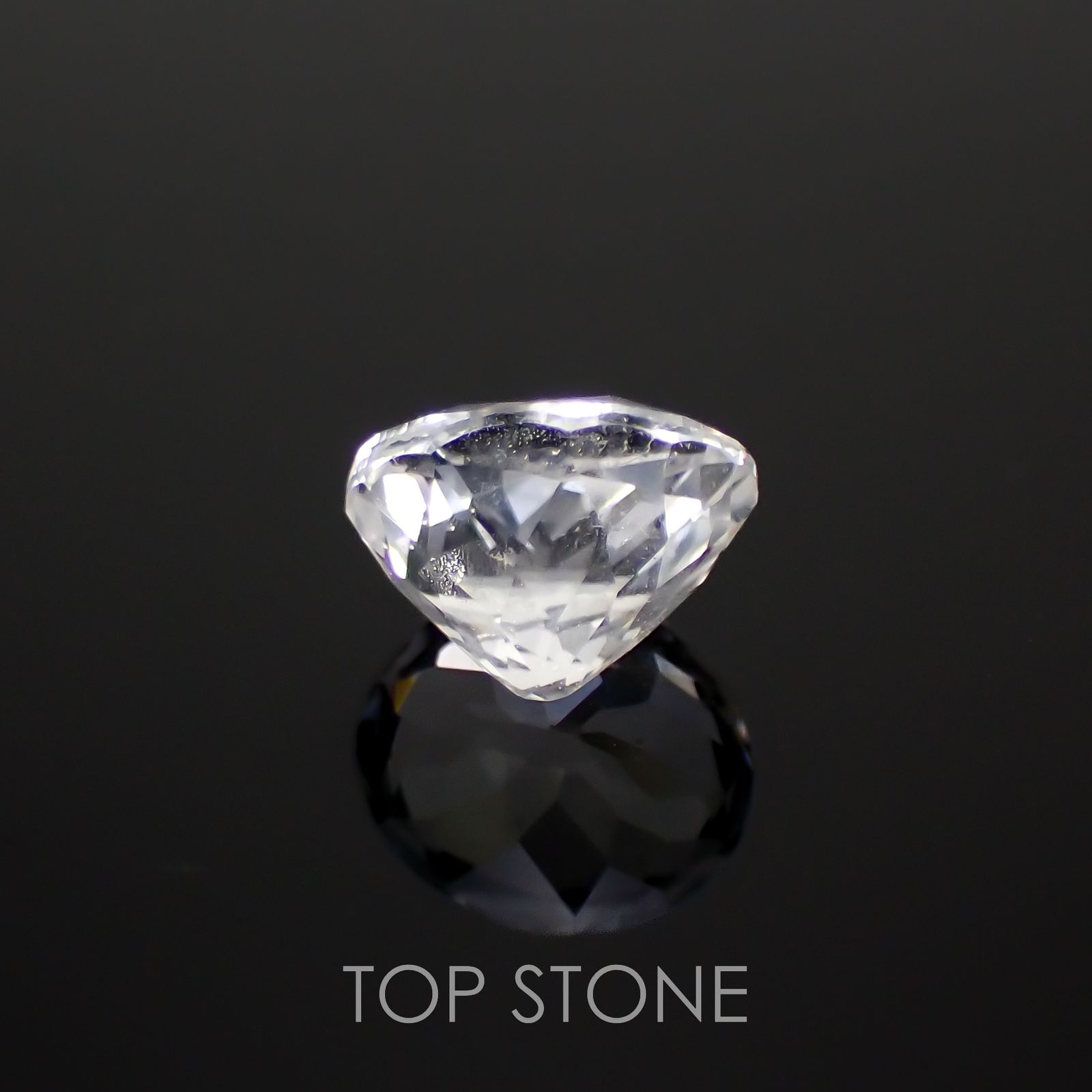 フェナカイト(宝石名フェナカイト)マダガスカル/ブラジル産 1.01ct 識別済[221119128]6.6x5.5mm前後