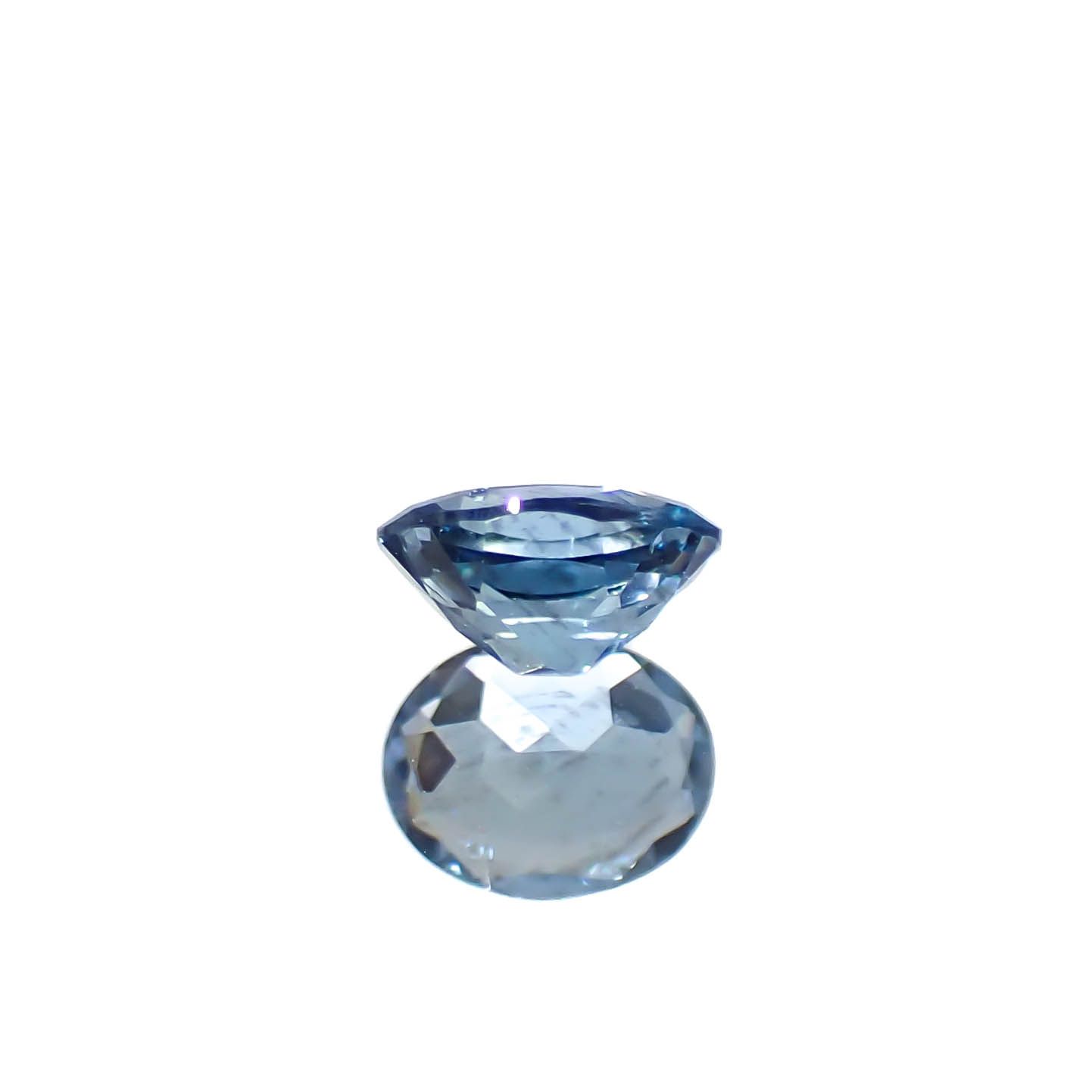 サンタマリアアクアマリン ブラジル産 0.29ct [250329936]5x3.9mm前後