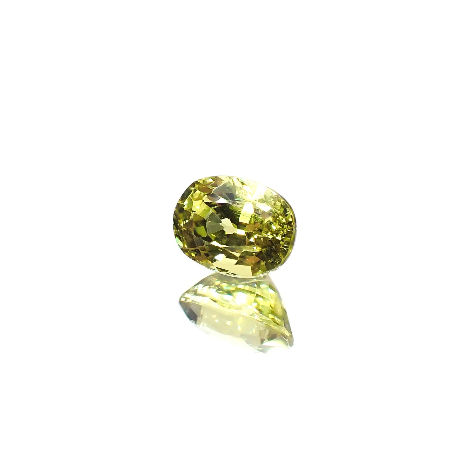 マリガーネット(宝石名グロッシュラー アンドラダイト・ガーネット)マリ共和国産 1.15ct 識別済[220115239]6.8x4.9mm前後