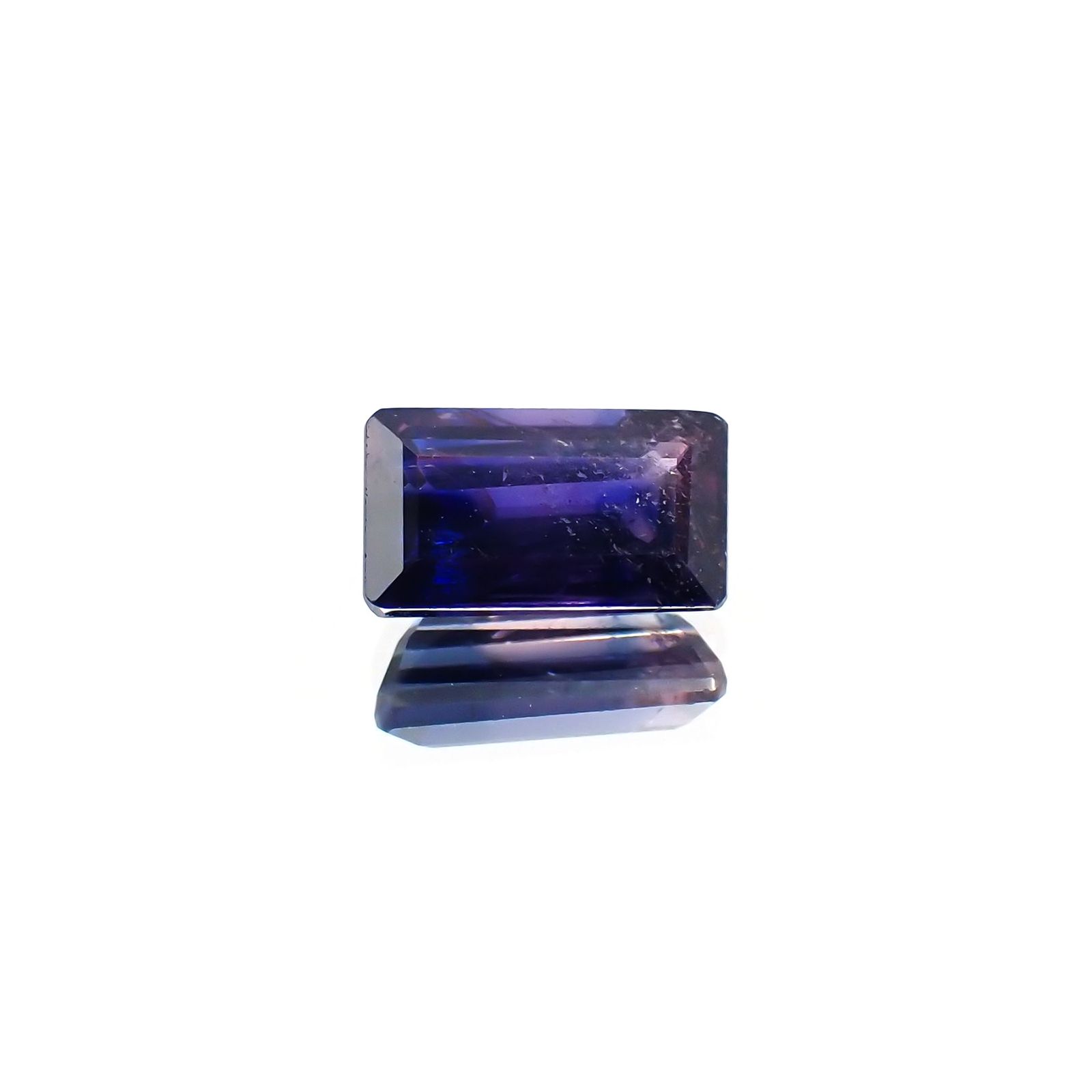 バイカラーサファイア(宝石名バイカラー・サファイア) タンザニア産 識別済 1.30ct / 7.5x4.3mm前後 [20129278]