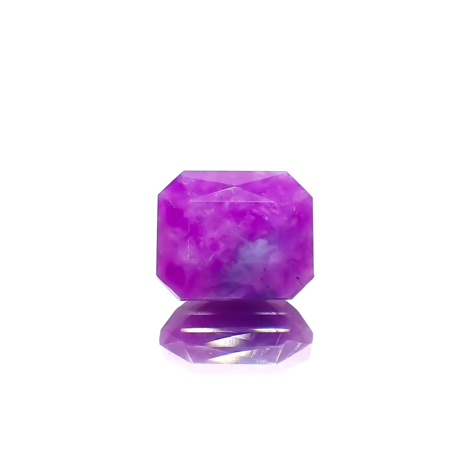 スギライト 南アフリカ産 1.51ct[230421782]7.3x6.1mm前後