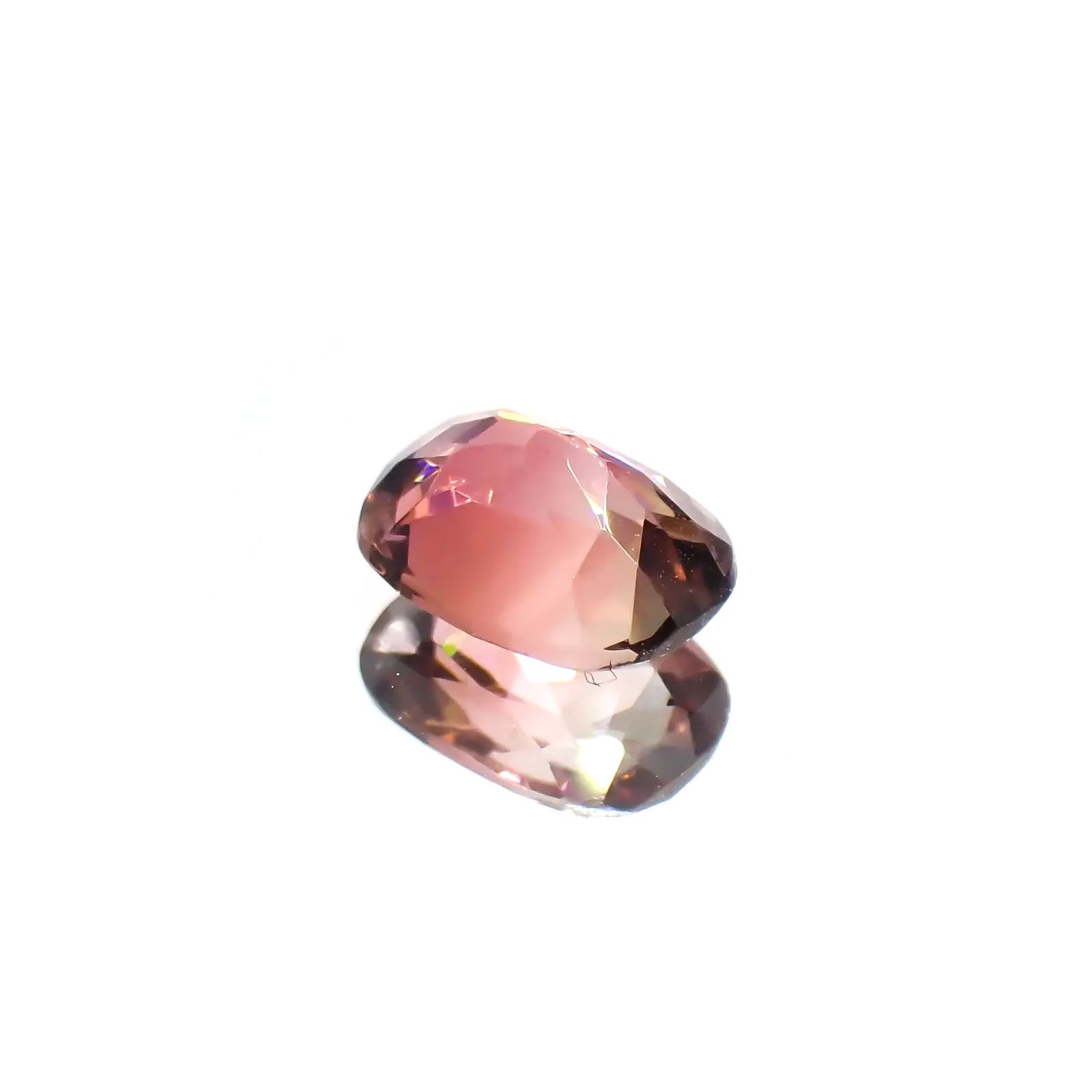 バイカラートルマリン(宝石名トルマリン)コンゴ産 1.06ct 識別済[250114999]7.4x5.5mm前後