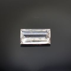 ハンバーガイト(ハンベルジャイト)(宝石名ハンバーガイト) ビルマ産 2.162ct ソ付(彩珠)[19111871]12.6×6.3mm前後