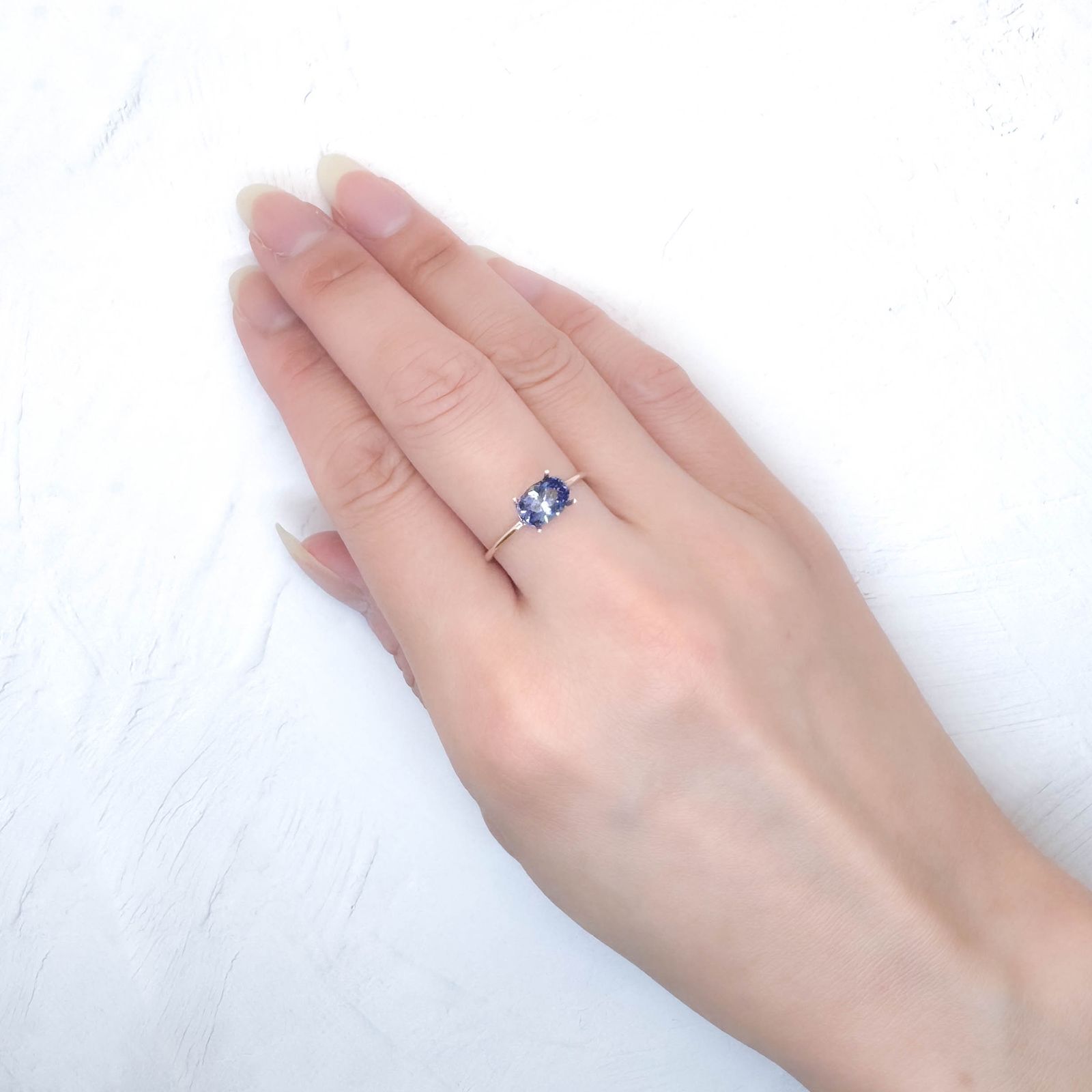 ◇カスタムカット◇タンザナイト(宝石名タンザナイト)タンザニア産 識別済 1.00ct / 7.6x5.4mm前後 [251031212]