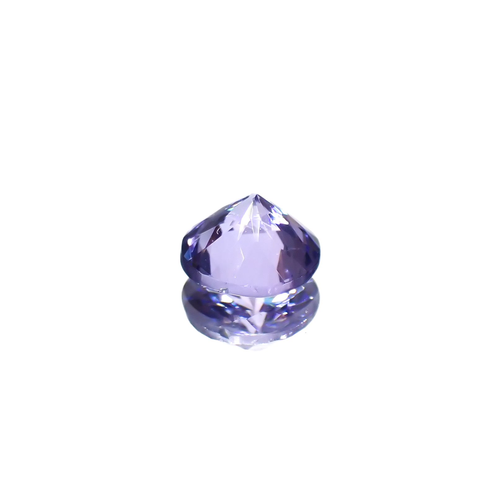 タンザナイト(宝石名タンザナイト)タンザニア産 0.63ct 識別済[240627881]5.4x5.4mm前後