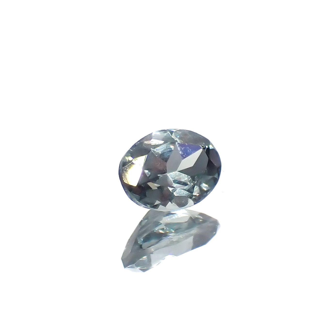 カラーチェンジガーネット アレキタイプ マダガスカル・ベキリー産 0.20ct[231224752]4x3mm前後