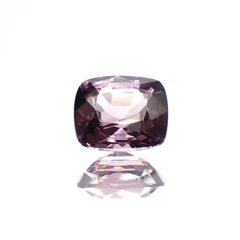 パープルスピネル(宝石名スピネル)ビルマ産 1.16ct 識別済[231124303]6.7x5.7mm前後