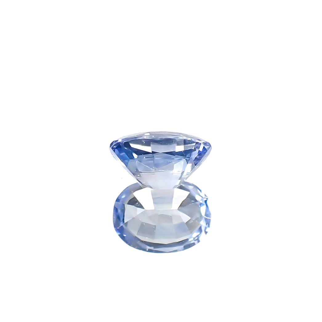 アイスブルーサファイア スリランカ産 0.30ct [250129738]4.6x3.5mm前後