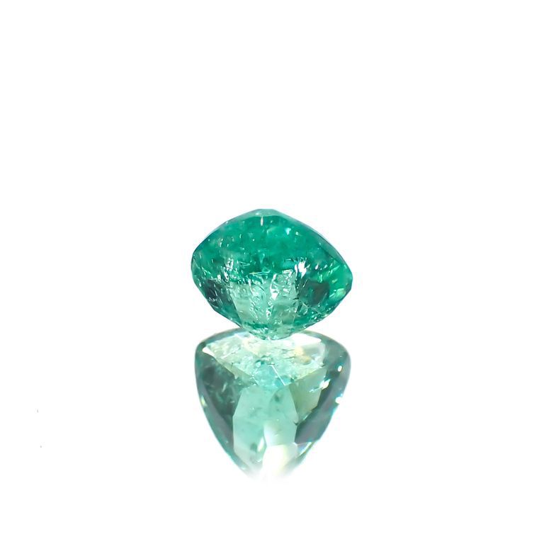 パライバトルマリン(宝石名トルマリン/別名パライバ・トルマリン)ブラジル・キントス鉱山産 0.468ct ソ付(宝貴協)[221018728]5x4.9mm前後