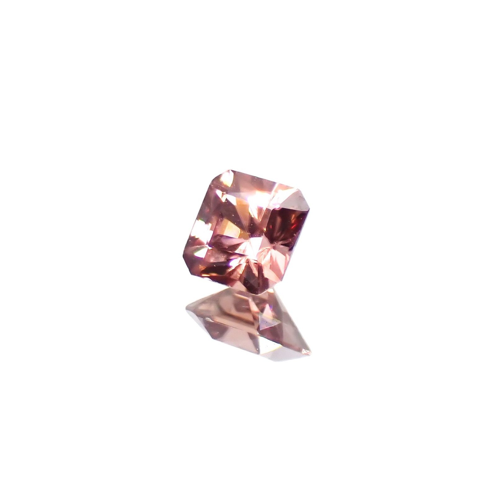 ピンクジルコン スリランカ/カンボジア産 0.43ct [240627918]3.8x3.8mm前後
