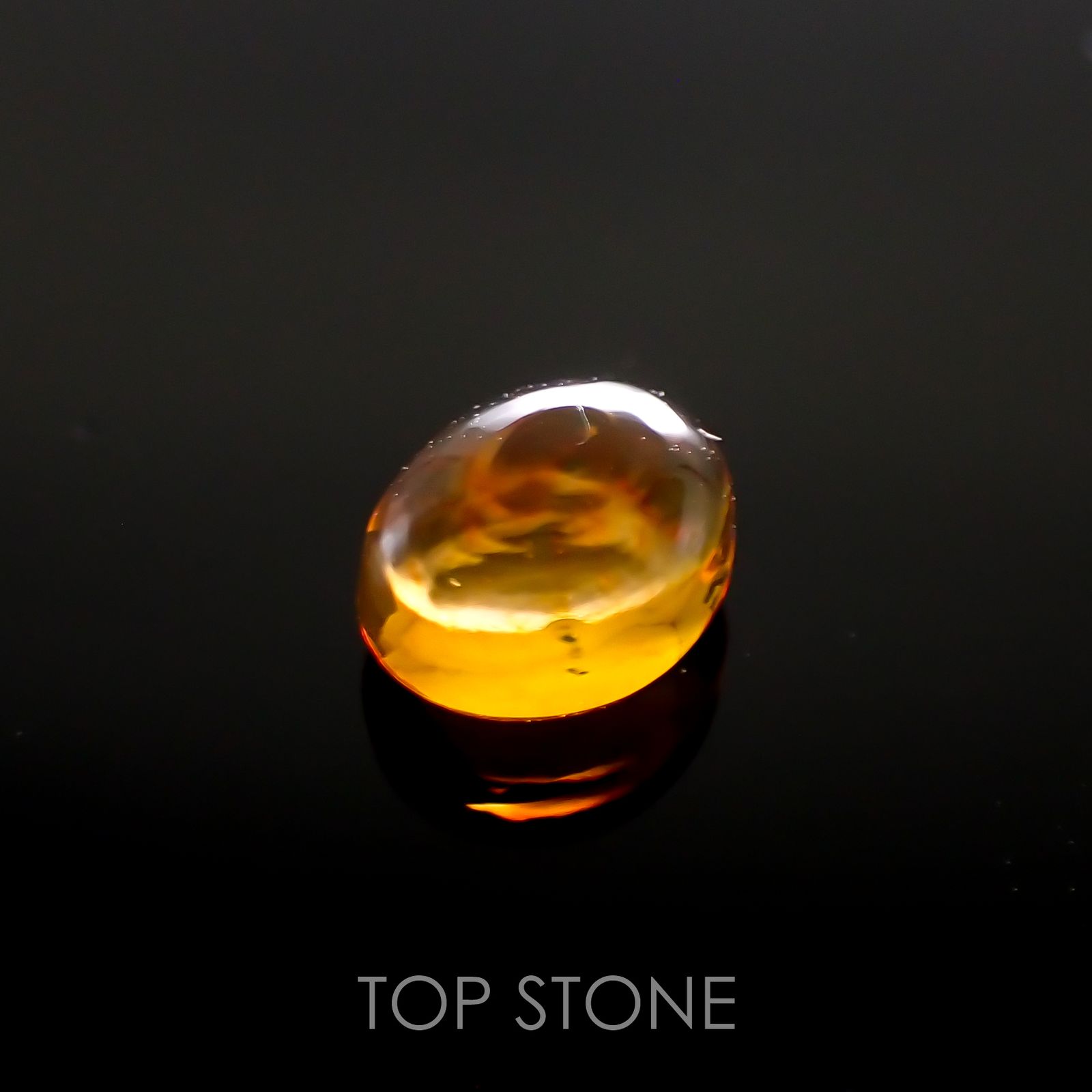 ファイヤーオパール(宝石名ファイヤー・オパール) メキシコ産 0.86ct 識別済[20085106]7×5.5mm前後
