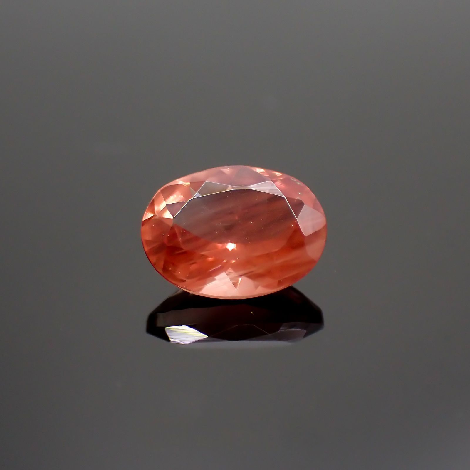 オレゴンサンストーン(宝石名ラブラドライト)アメリカ・オレゴン州産 1.11ct 識別済[230421897]8x6mm前後
