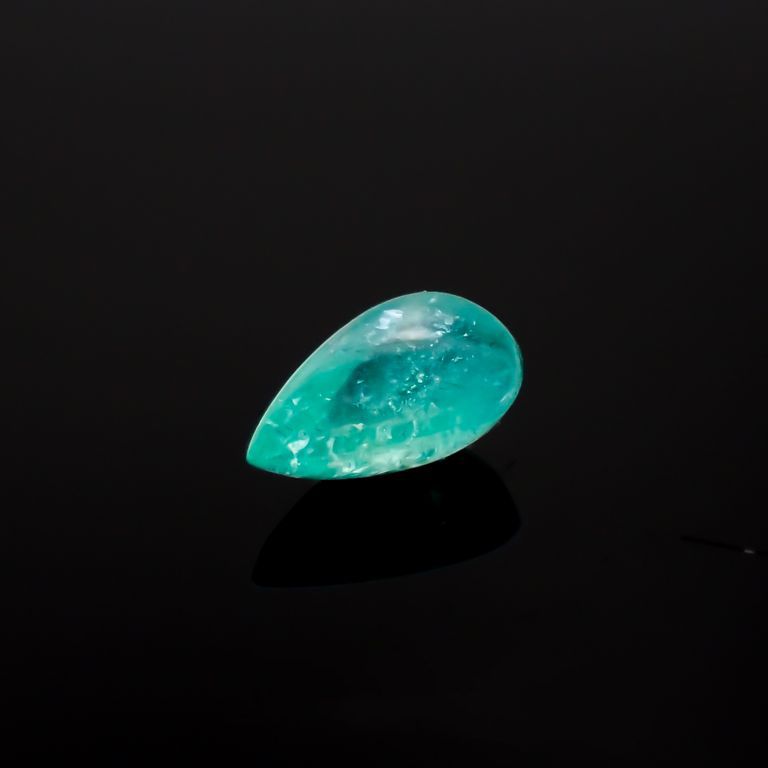 パライバトルマリン(宝石名トルマリン/別名パライバ・トルマリン)ブラジル・キントス鉱山産 0.56ct 識別済[221018766]7.1x4mm前後
