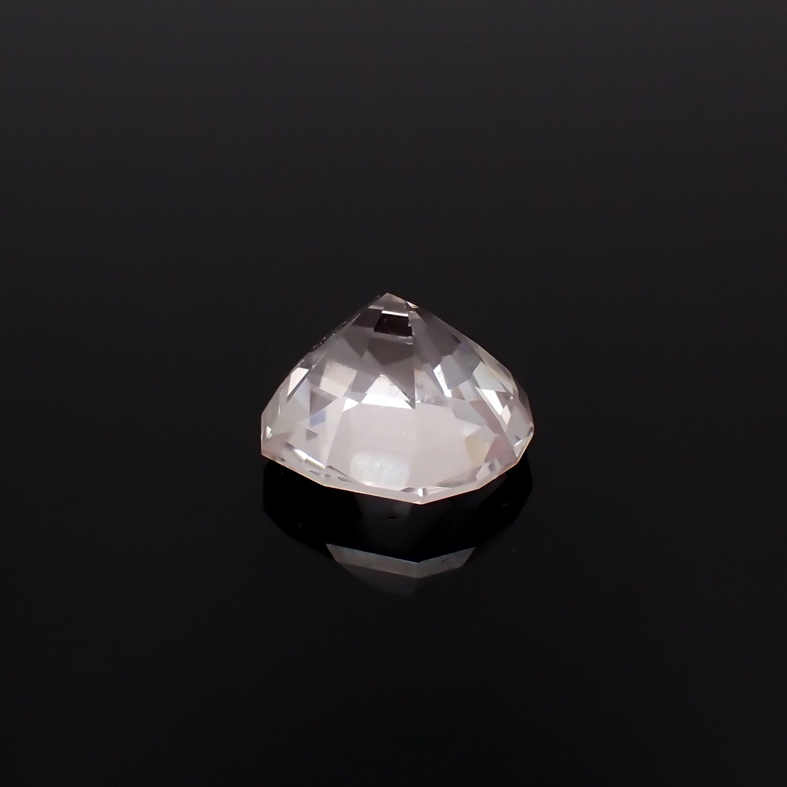 ◇カスタムカット◇ピンクエンジェルラダークォーツ マダガスカル産 3.06ct[231023689]9.9x9.3mm前後 | TOP  STONE(トップストーン)