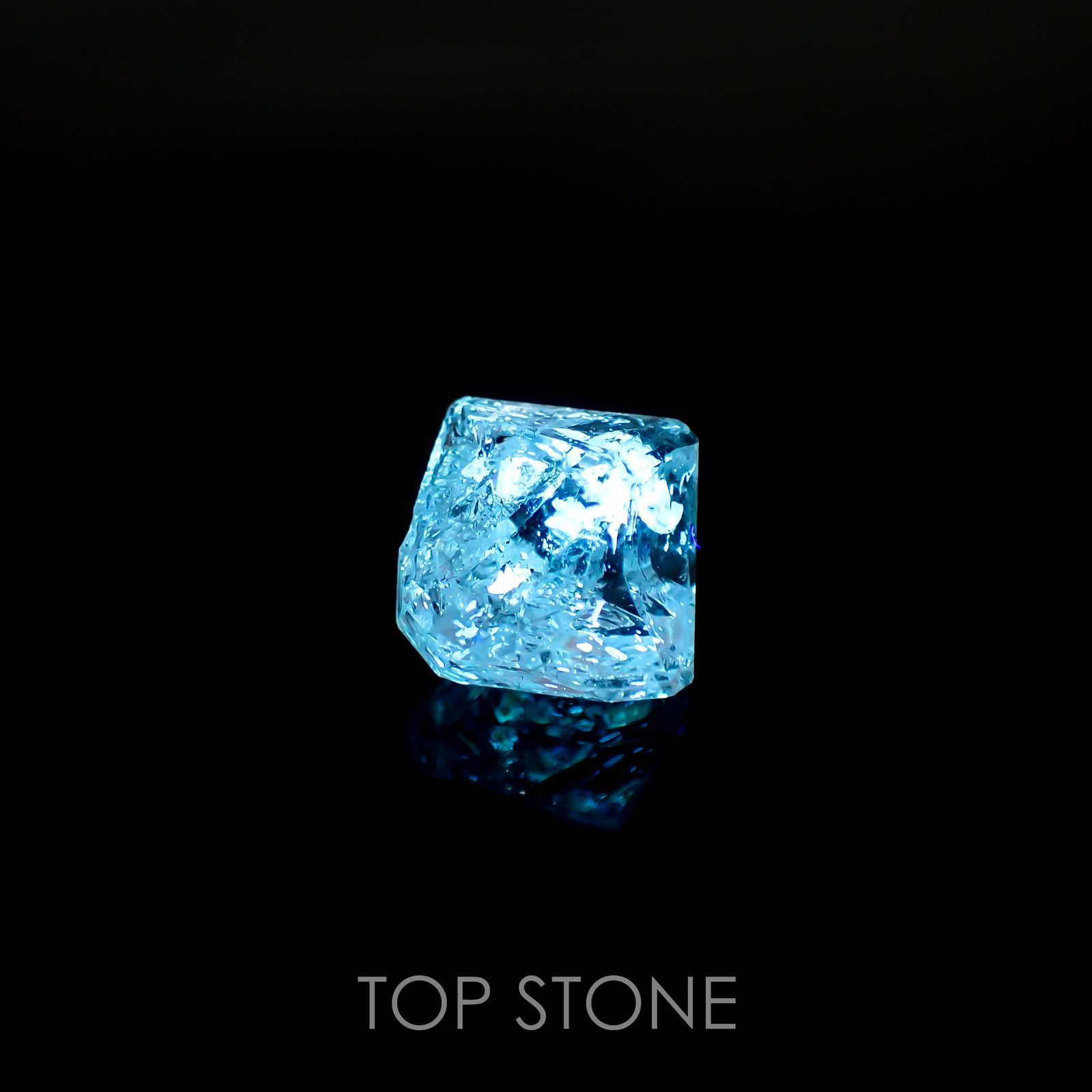 オイルインクォーツ 原石パキスタン産 5.11ct[220515872]12.5x11.7mm前後