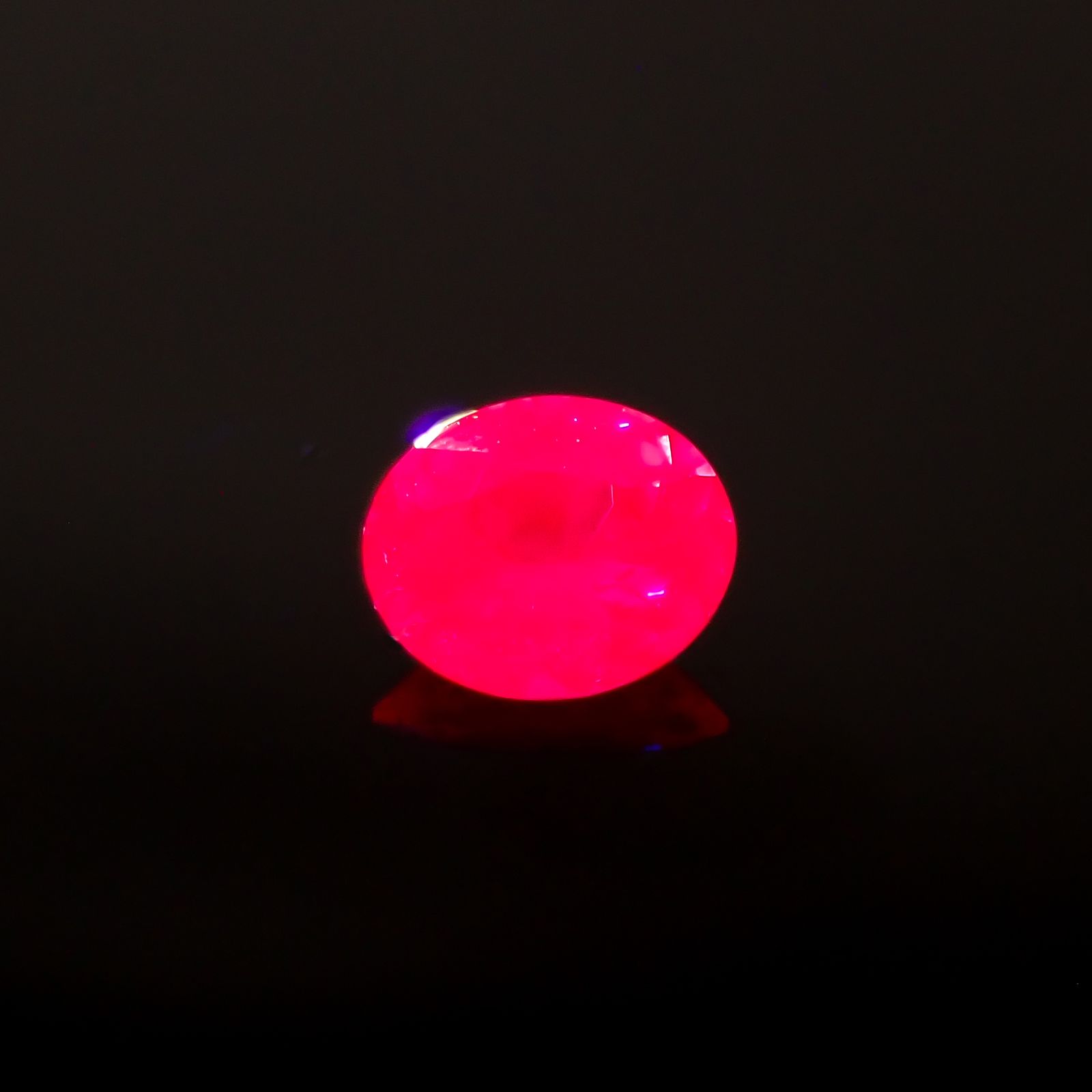 ルビー ビルマ/モザンビーク産 0.27ct[230622355]4.5x3.7mm前後