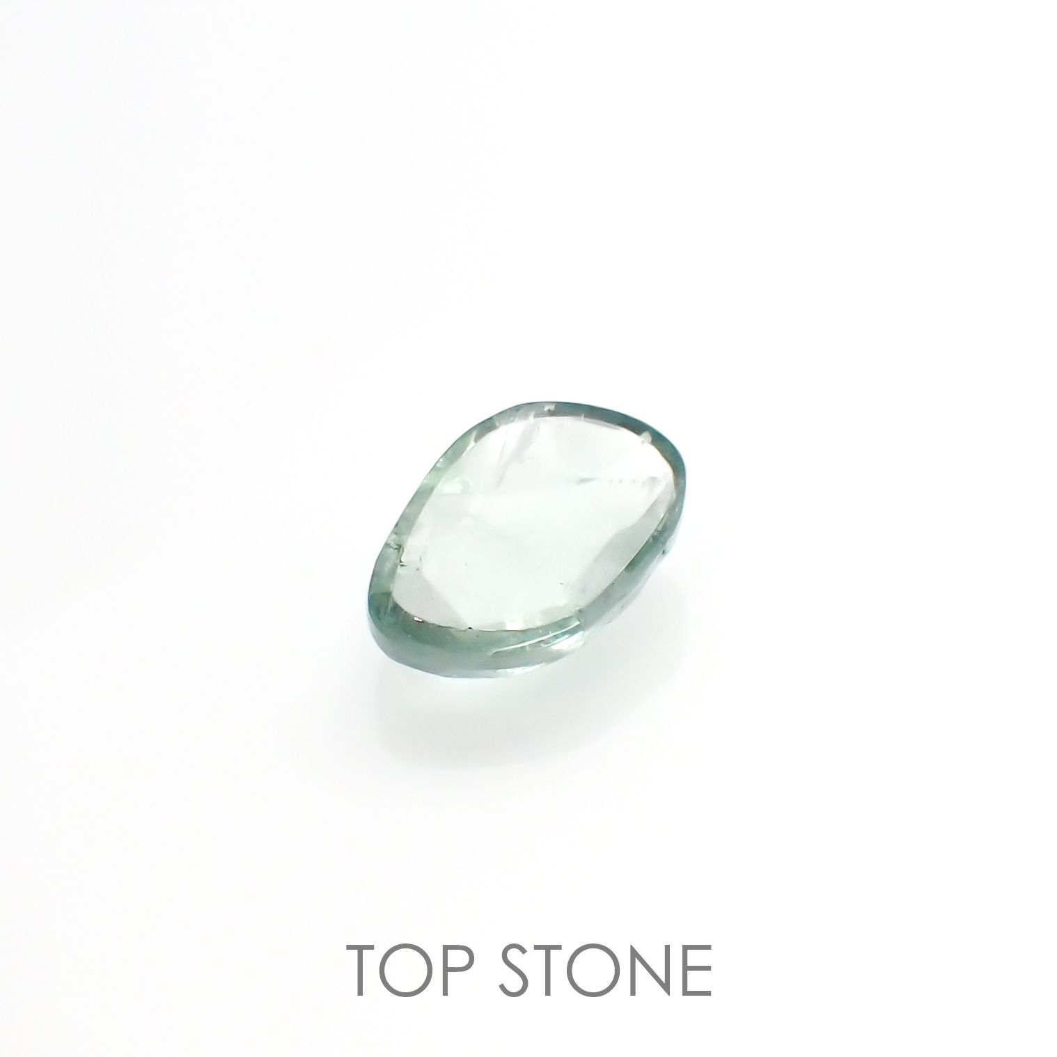 ◇ローズカット◇バナジウムコーネルピン(宝石名コーネルピン)タンザニア・タンガ州産 1.02ct 識別済[220115546]7.4x4.9mm前後