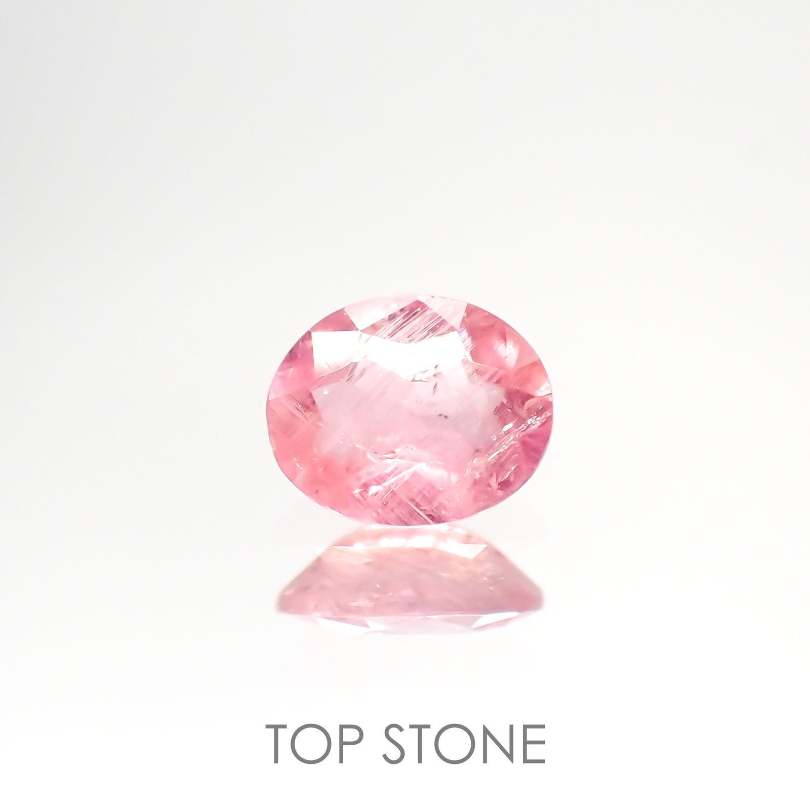 ペツォッタイト ソーティング付き マダガスカル産 ルース 0.347ct[210812614]5.1×4.2mm前後