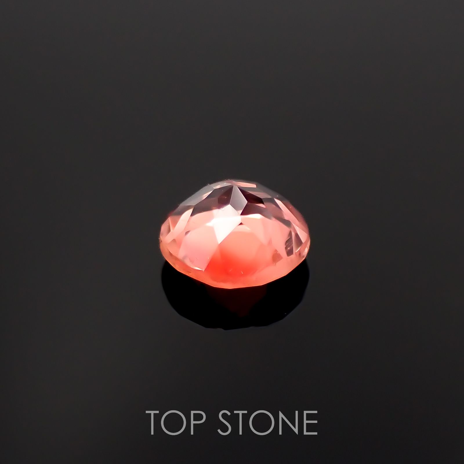 オレゴンサンストーン アメリカ・オレゴン州産 0.46ct[230119979]5.1x5mm前後
