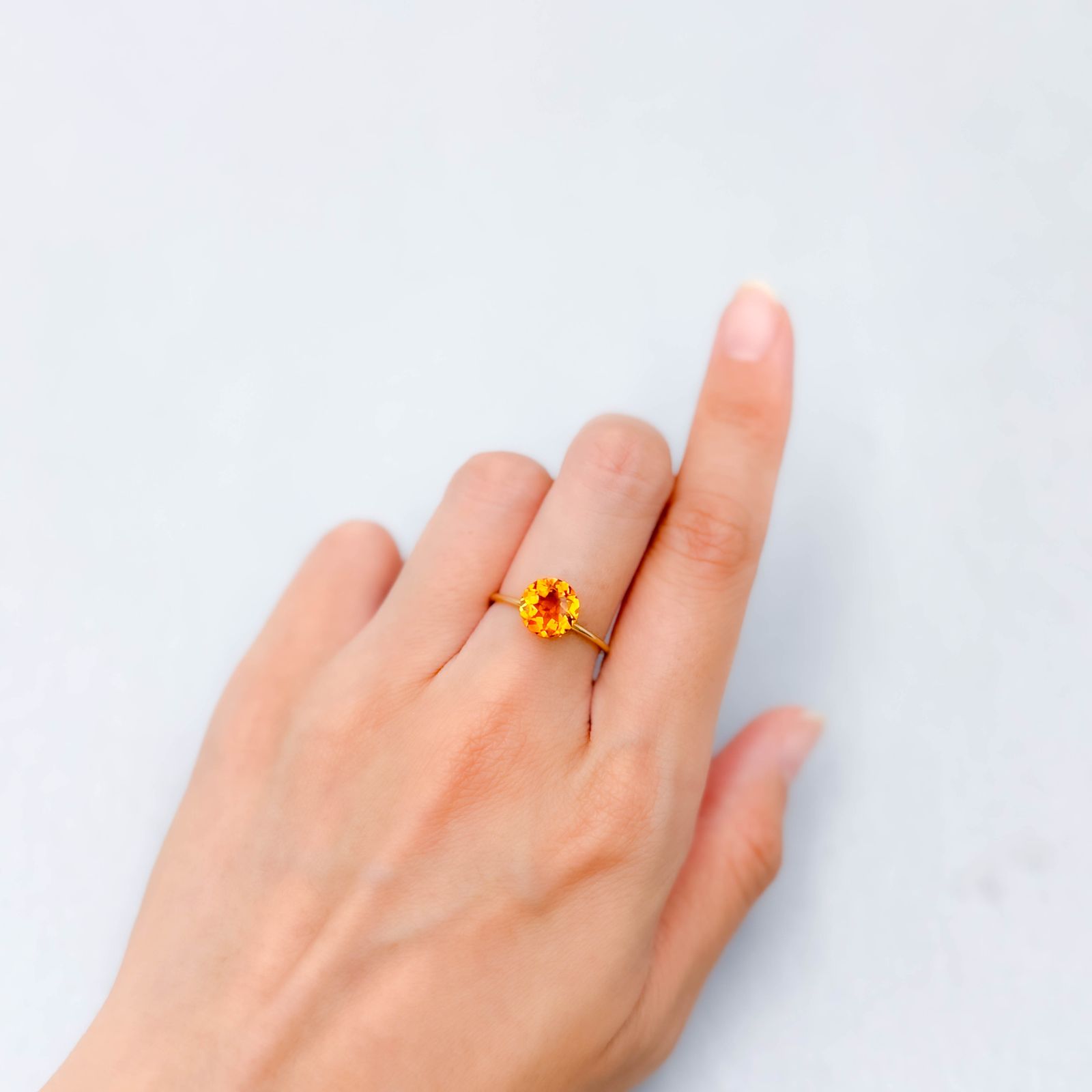 マデイラシトリン ブラジル・ミナスジェライス州産 1.50ct [250630582]8.1x8mm前後