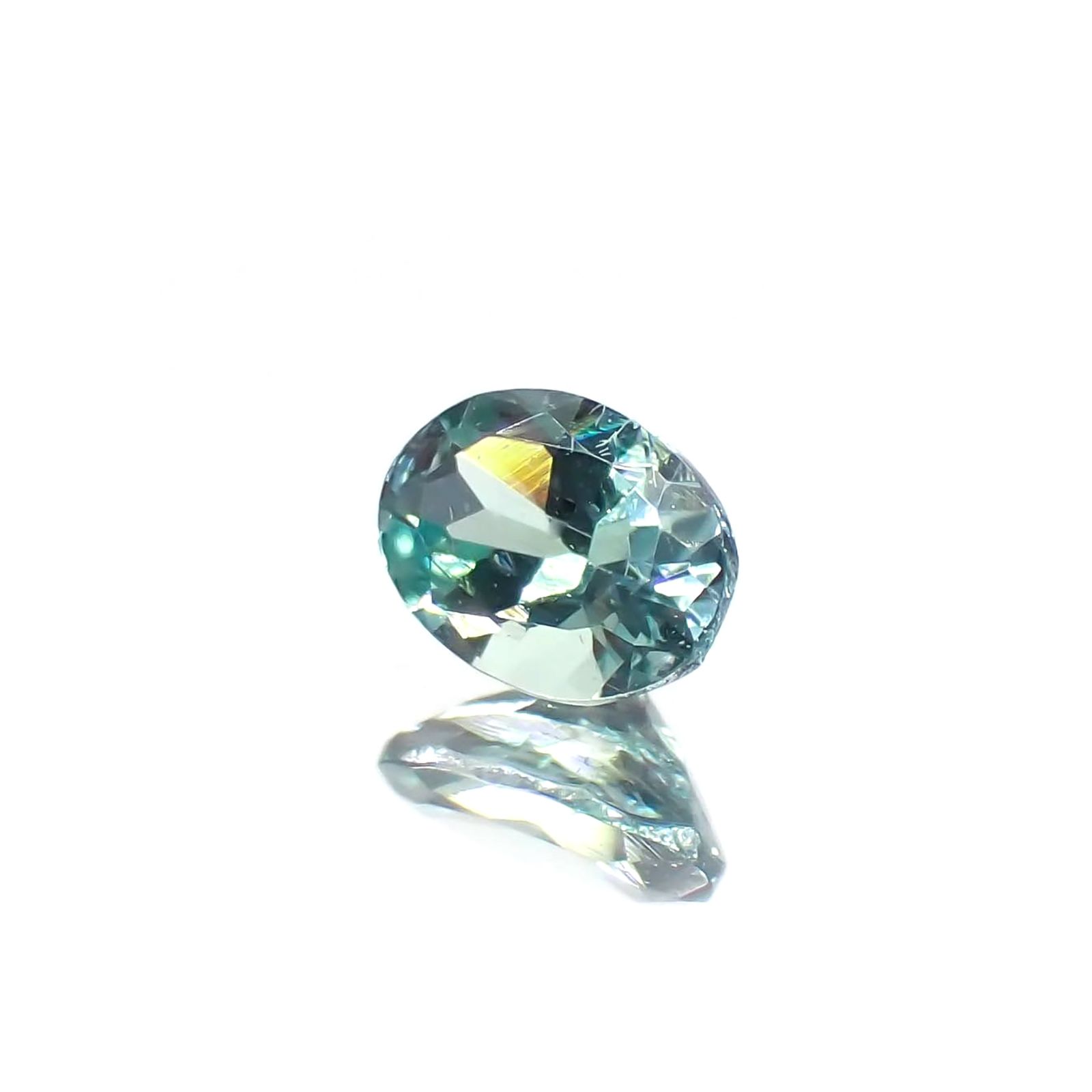 ブルーグリーンコーネルピン タンザニア産 0.17ct / 4x3mm前後 [260222849]