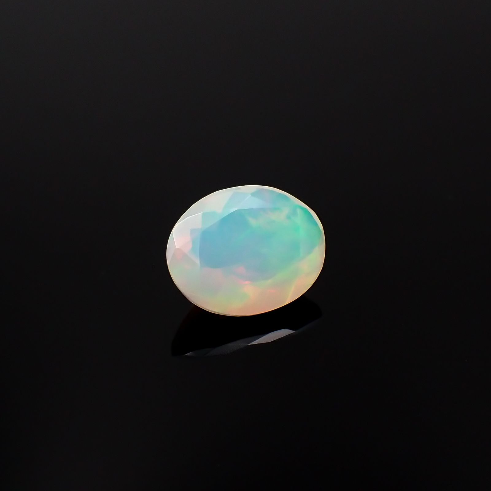 エチオピアオパール エチオピア産 1.30ct[230421410]10x7.9mm前後