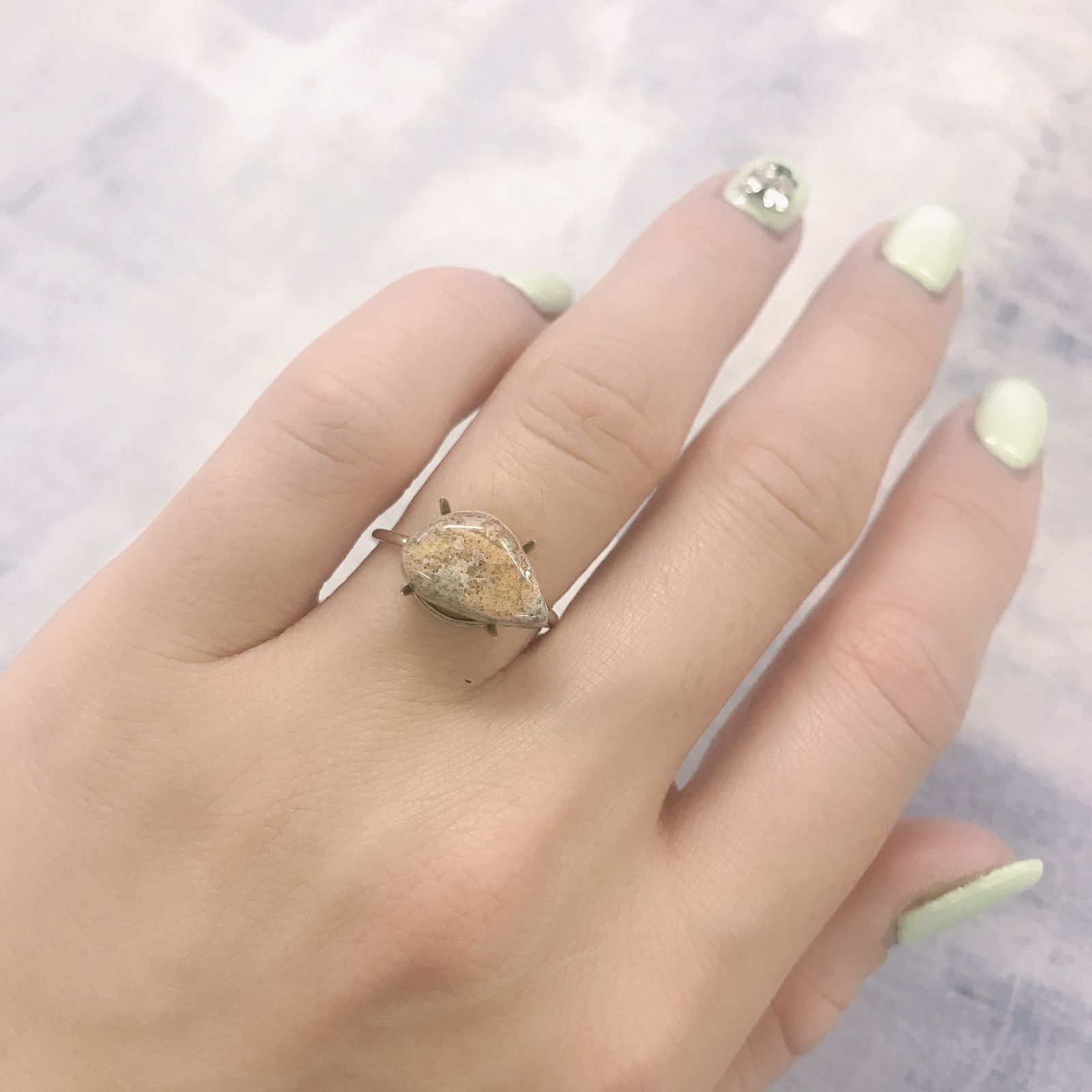 カンテラオパール メキシコ産 4.08ct[220115300]13.3x8.7mm前後