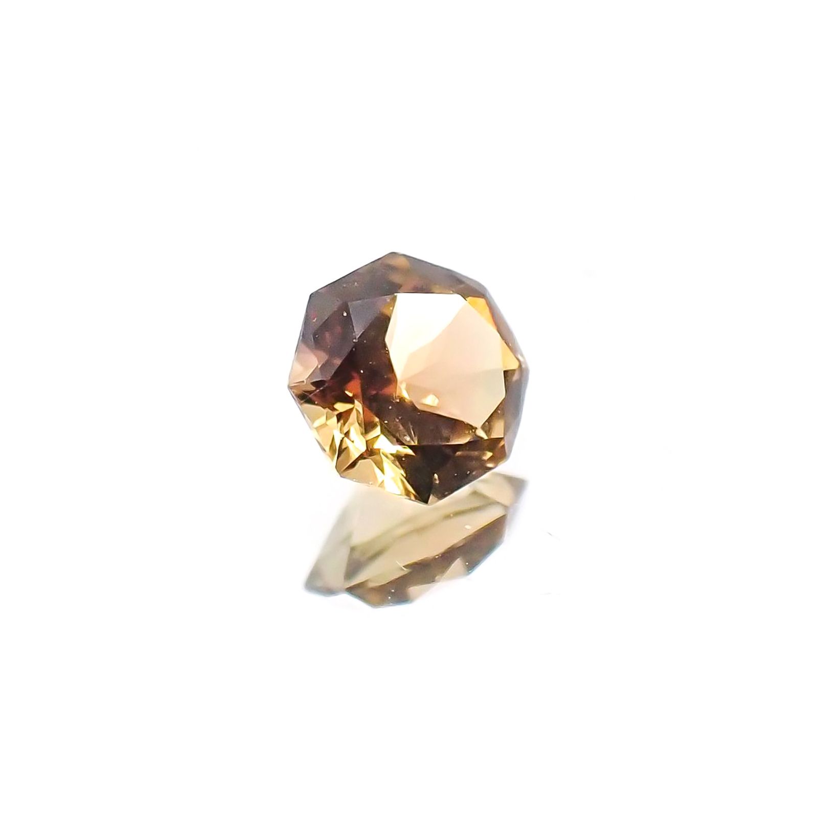 ◇オクタゴンカット◇バイカラートルマリンSA(宝石名バイカラー・トルマリン)ブラジル/アフリカ産 0.23ct 識別済[230622370]3.9x3.9mm前後