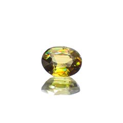 カラーチェンジスフェーン パキスタン産 0.39ct[231224741]4.8x3.8mm前後