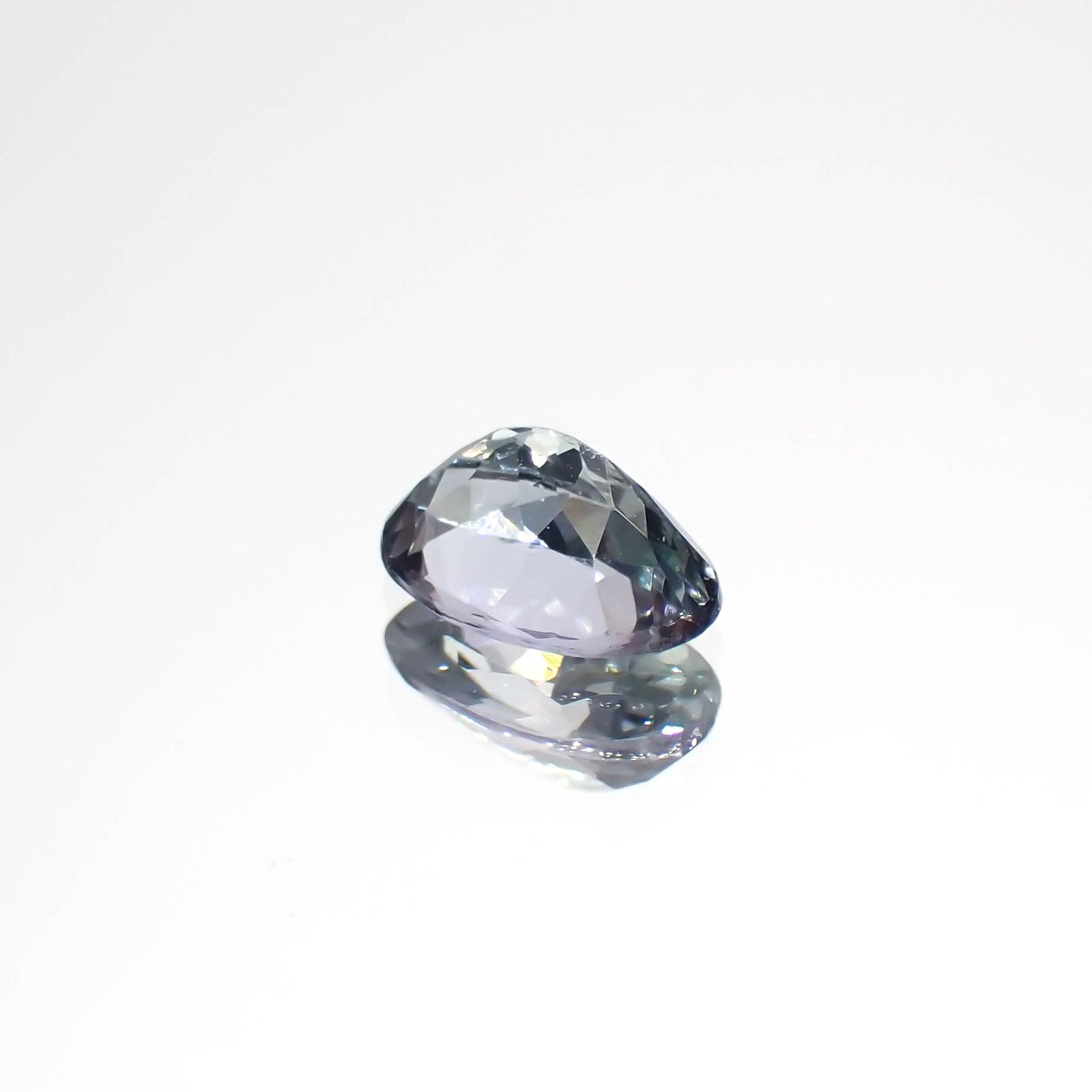 バイカラータンザナイト(宝石名ゾイサイト)タンザニア産 0.47ct 識別済[230421800]6.1x3.9mm前後