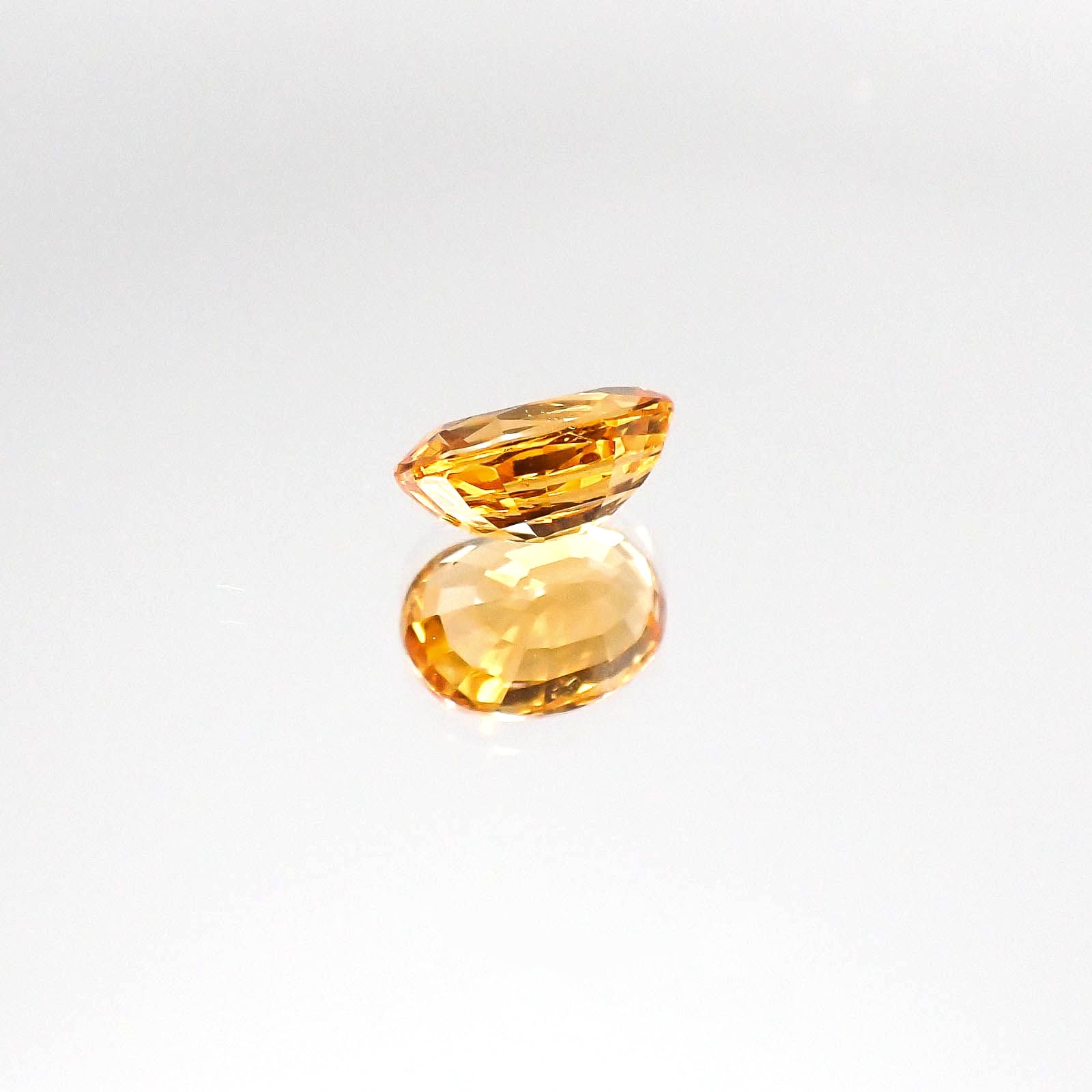 スペサルティンガーネット マンダリンオレンジカラー(宝石名スペサルティン・ガーネット)ナイジェリア産 1.22ct 識別済[231023857]7.2x5mm前後