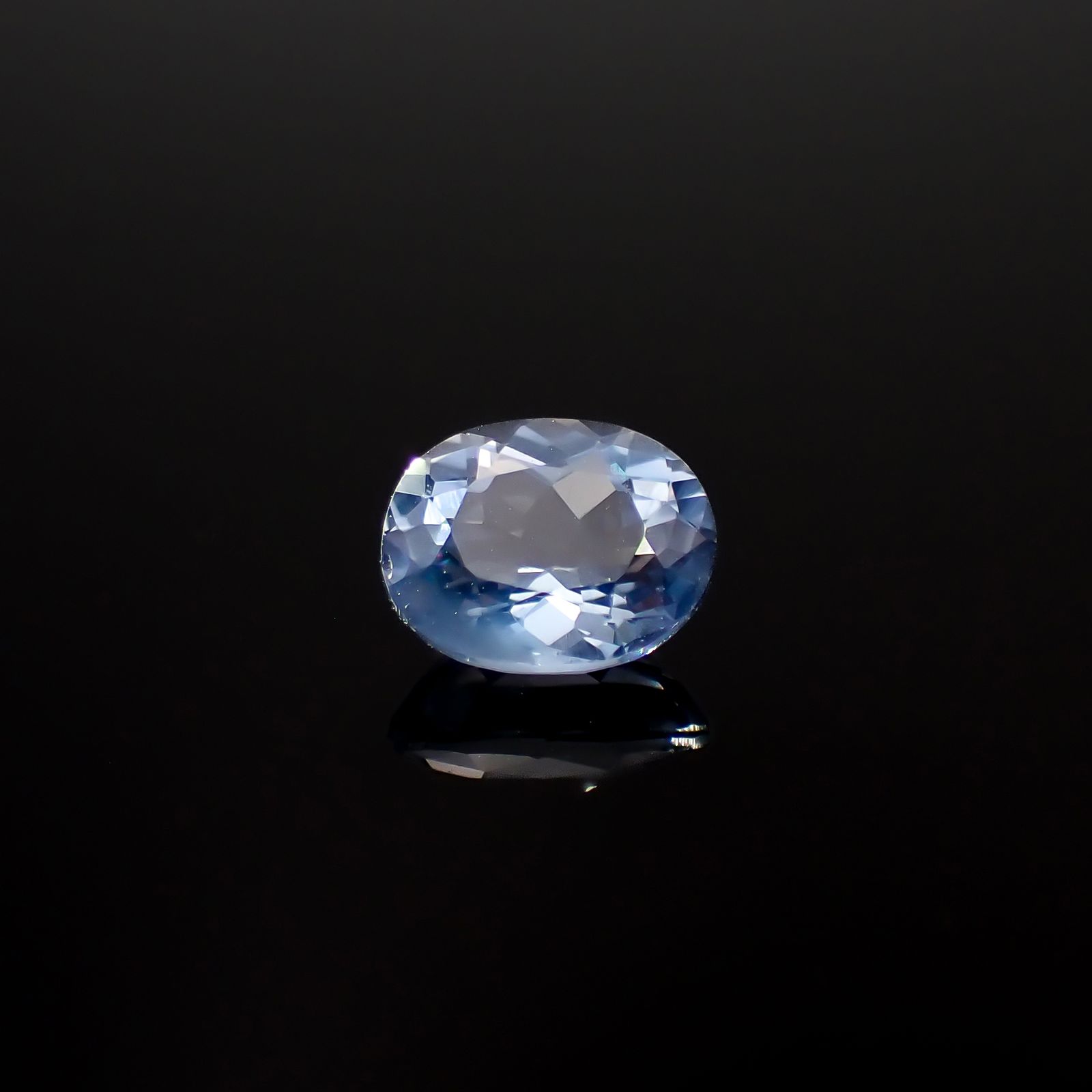 アパタイト フルオレッセンス ジンバブエ産 1.40ct[240929094]7.6x6.2mm前後