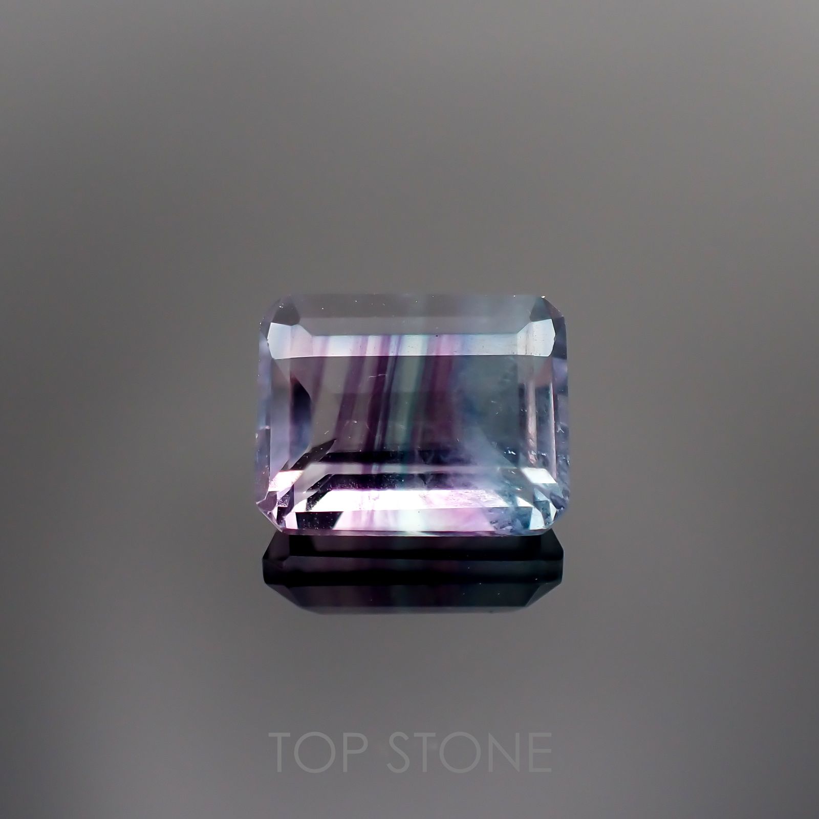 バイカラーフローライト ブラジル産 ルース 4.18ct[210913214]10×7.8mm前後