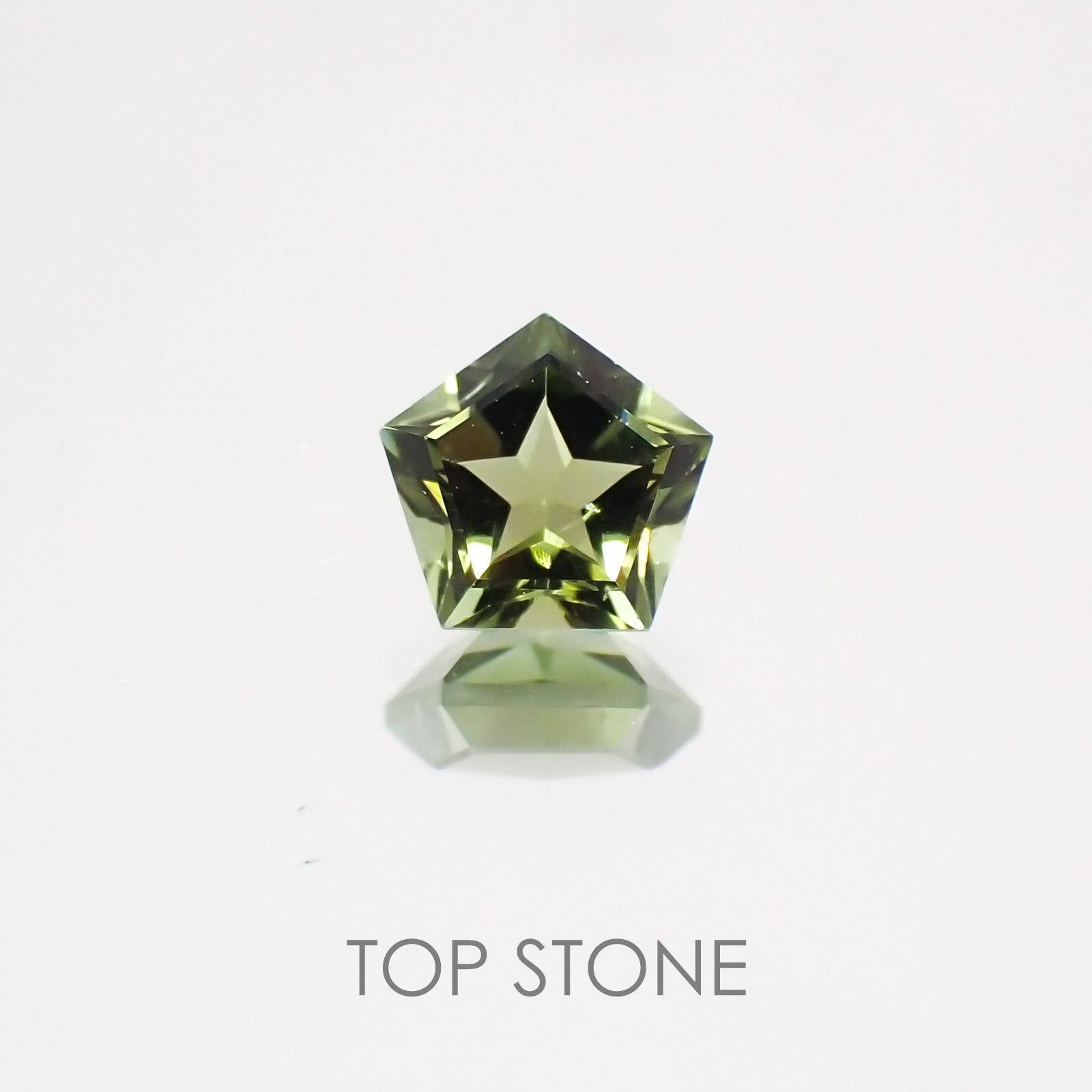 ◇ペンタゴンカット◇グリーントルマリンSA(宝石名グリーン・トルマリン) ブラジル/アフリカ産 0.46ct 識別済[21029148]5×5mm前後