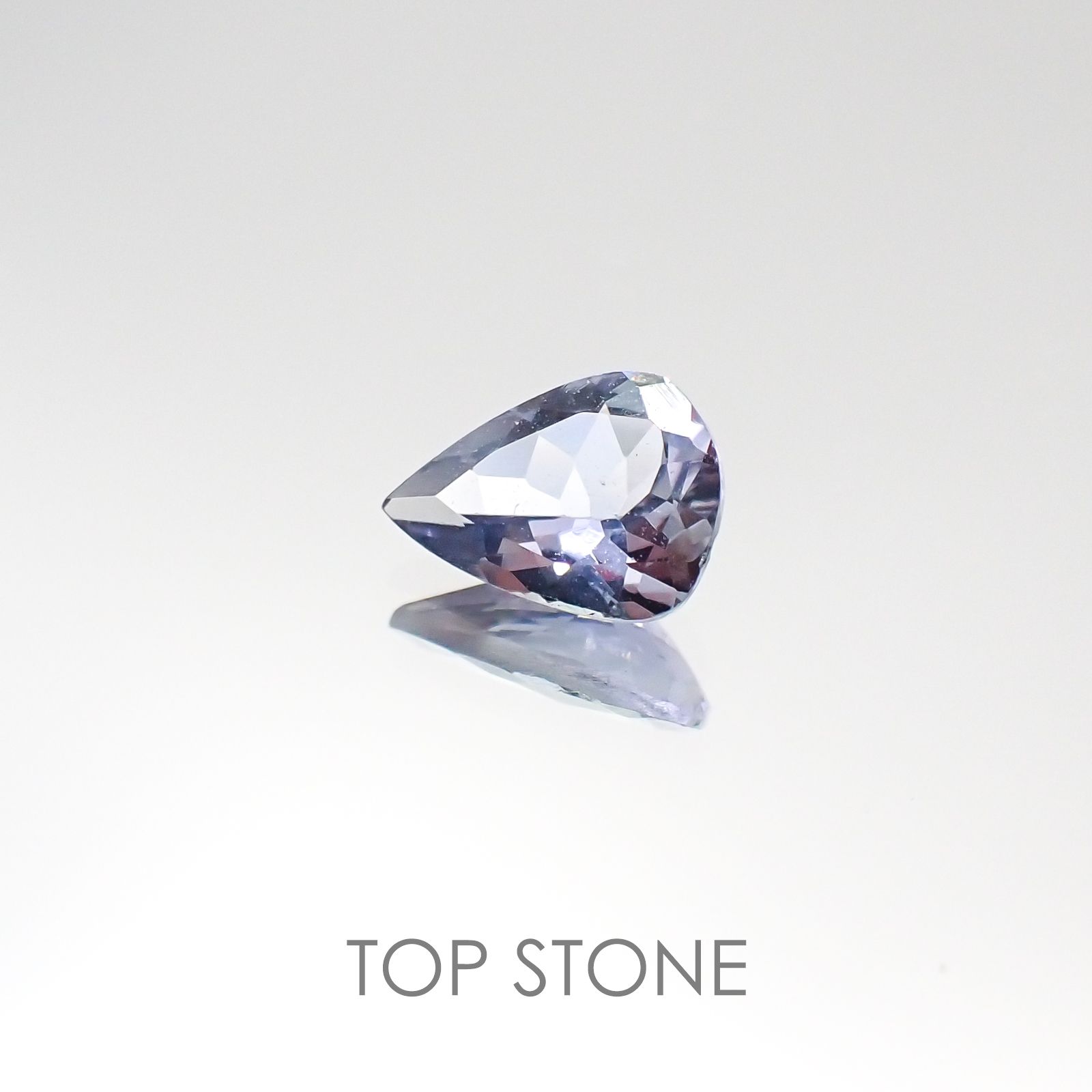 バイカラータンザナイト非加熱(宝石名バイカラー・ゾイサイト) タンザニア産 0.54ct 識別済[20095761]7×4.9mm前後