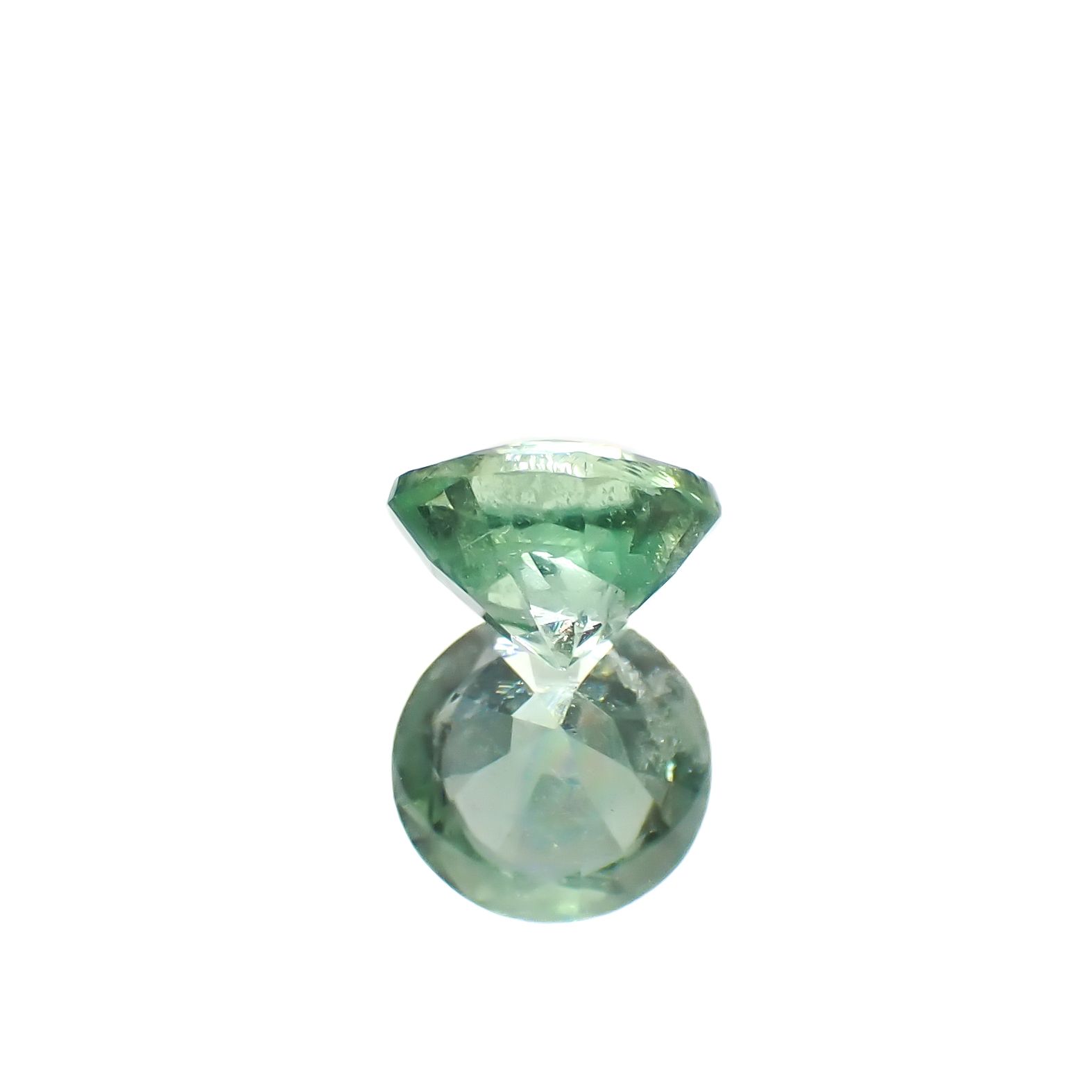 グリーンカイヤナイト タンザニア産 0.97ct[240928812]6x5.9mm前後