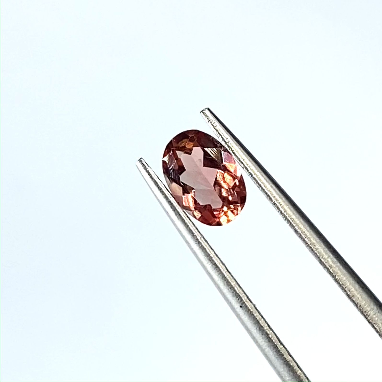 アンデシン(宝石名アンデシン)チベット産 識別済 0.59ct / 6.6x4.6mm