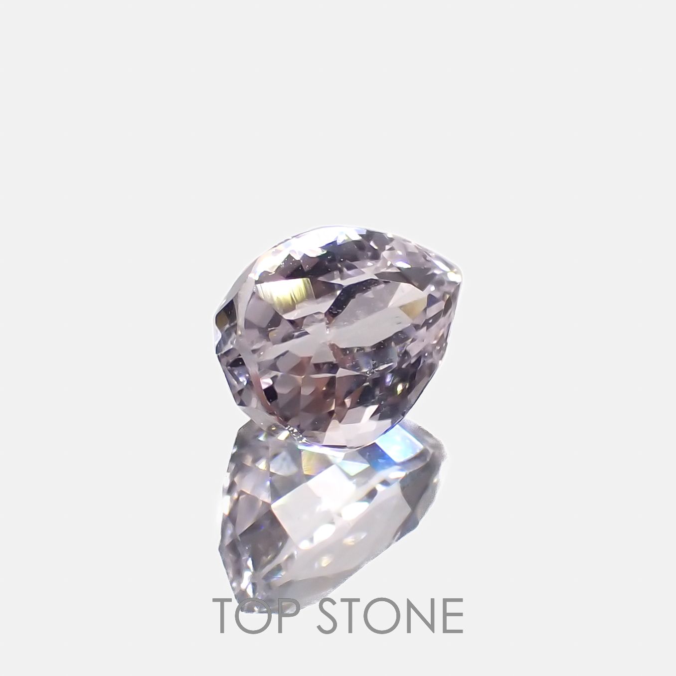 クンツァイト アフガニスタン産 2.15ct[221119119]8.7x6.4mm前後