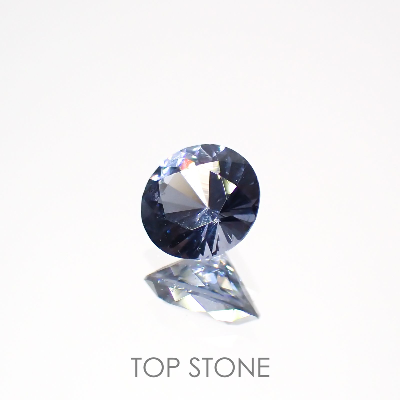グレイッシュブルースピネル(宝石名スピネル)ビルマ/マダガスカル産 0.23ct 識別済[220817445]3.9x3.8mm前後