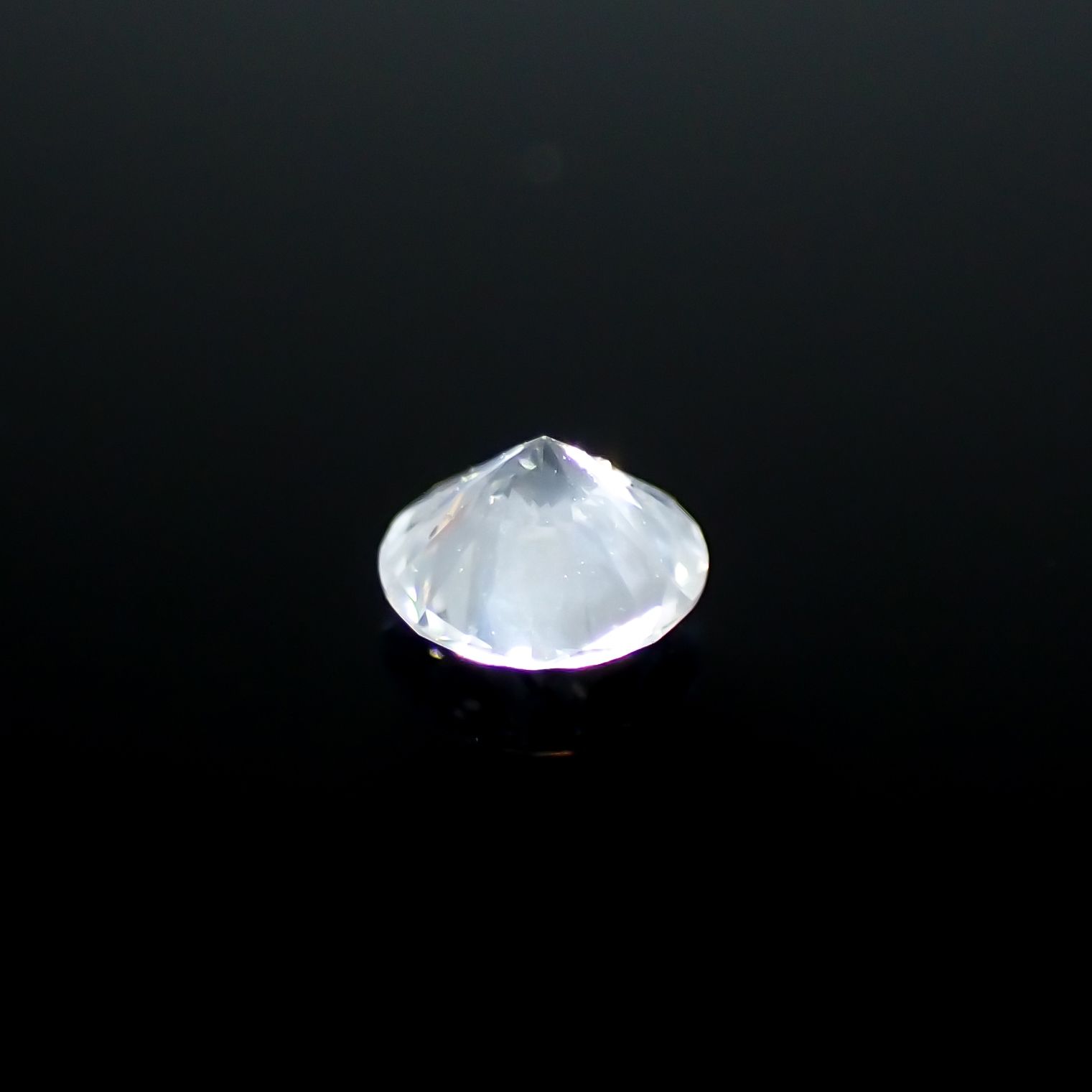シルキーダイヤモンド 0.11ct[240326620]3x3mm前後