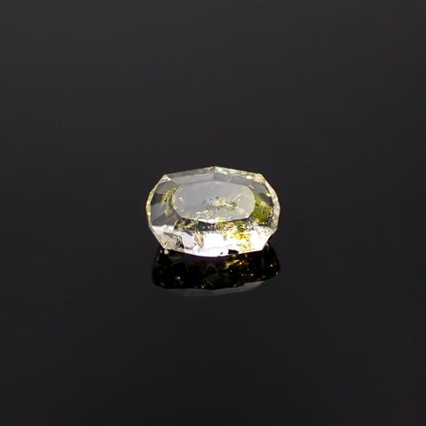 ◇カスタムオクタゴンカット◇オイルインクォーツ パキスタン産 0.85ct / 7.3x5.3mm前後 [231224725]